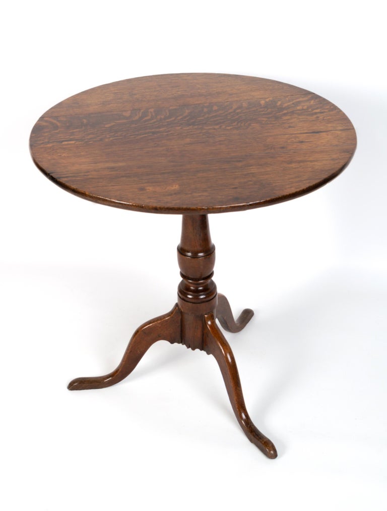 Antique English 18th Century George III Oak Tripod Table C.1790 For Sale 3