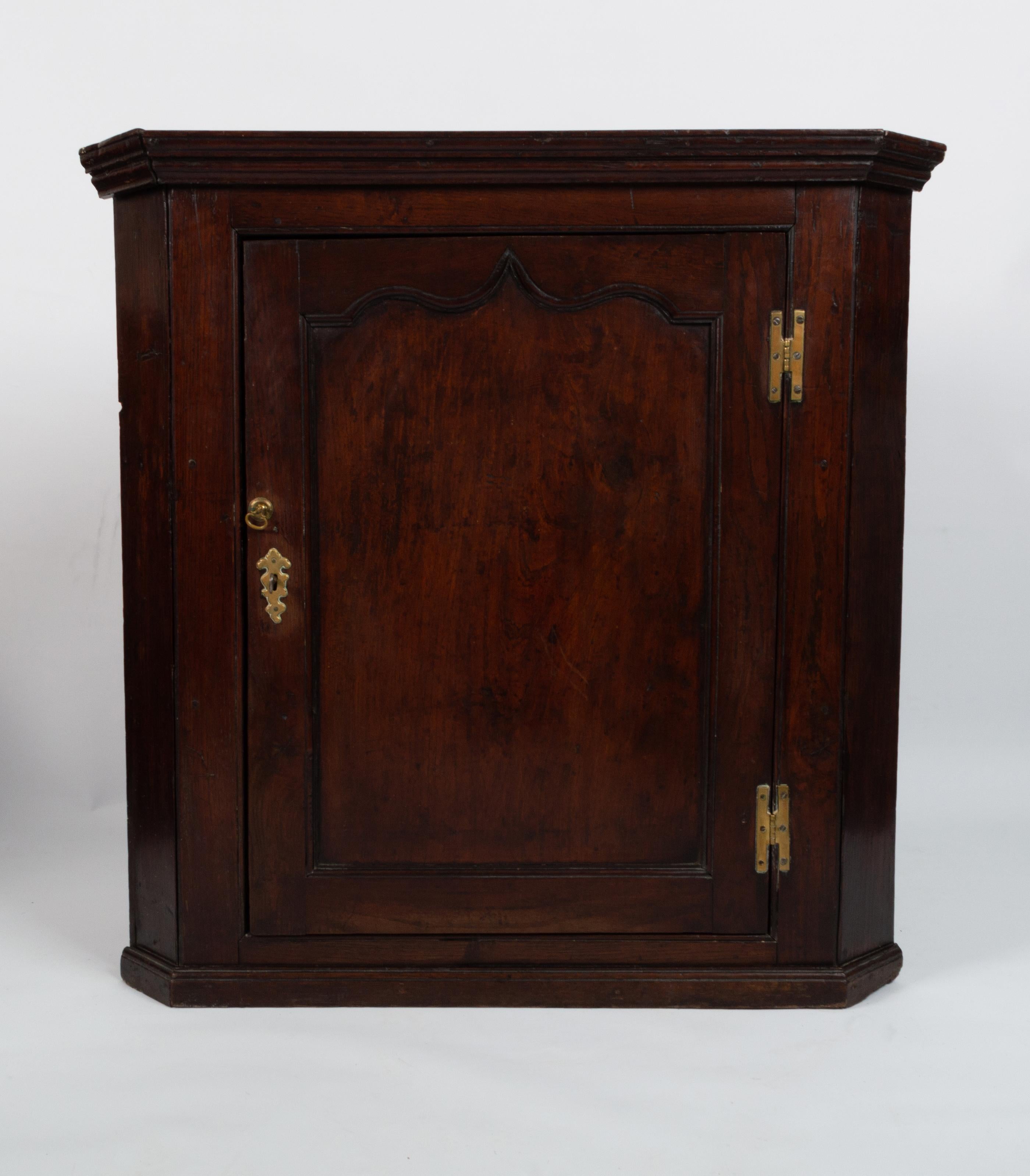 18th Century and Earlier Antique English 18th Century Georgian Oak Corner Cupboard Cabinet, circa 1750 For Sale