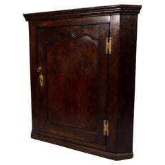 Used English 18th Century Georgian Oak Corner Cupboard Cabinet, circa 1750