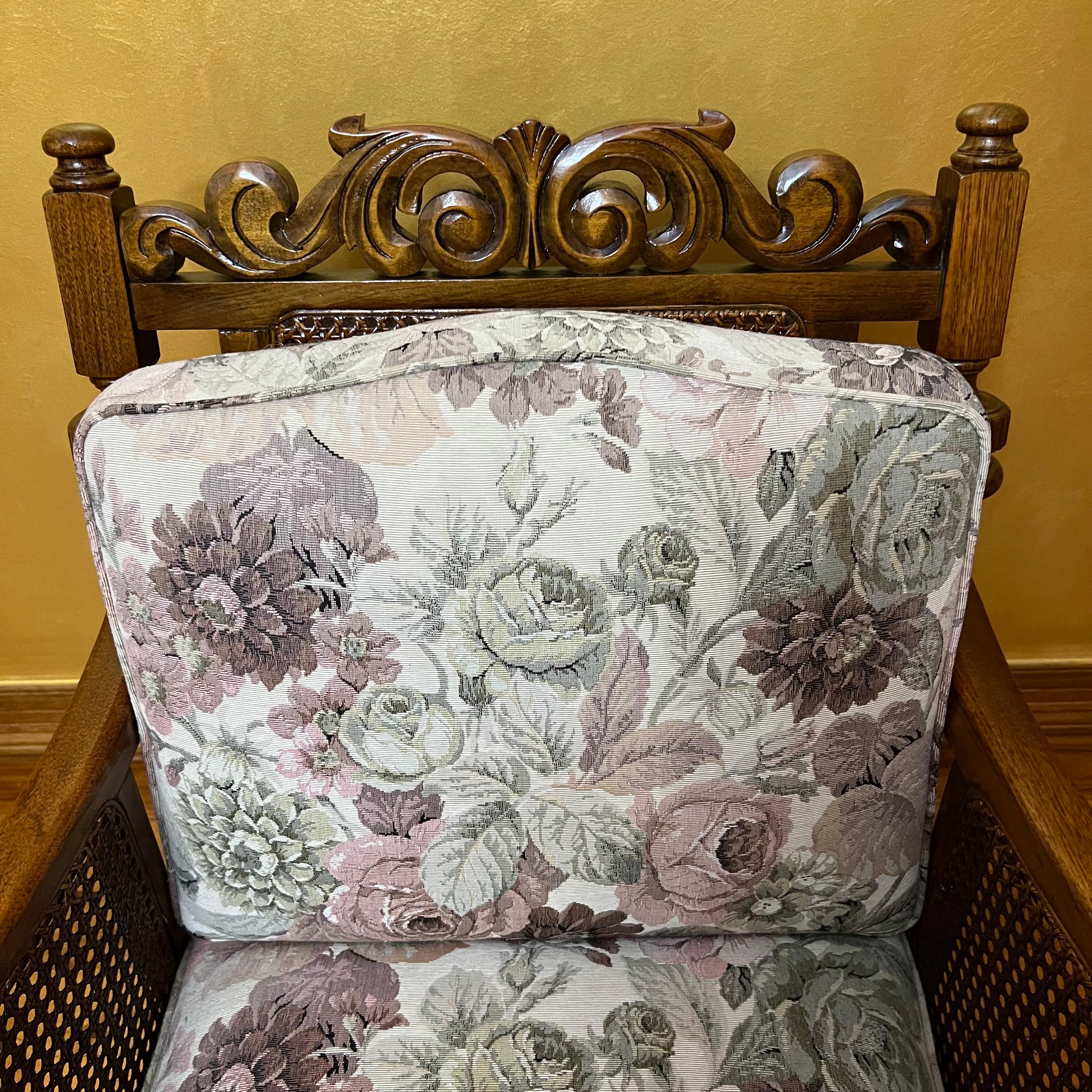 Antique English 1920s Cane Bergere Three Piece Lounge Suite For Sale 2