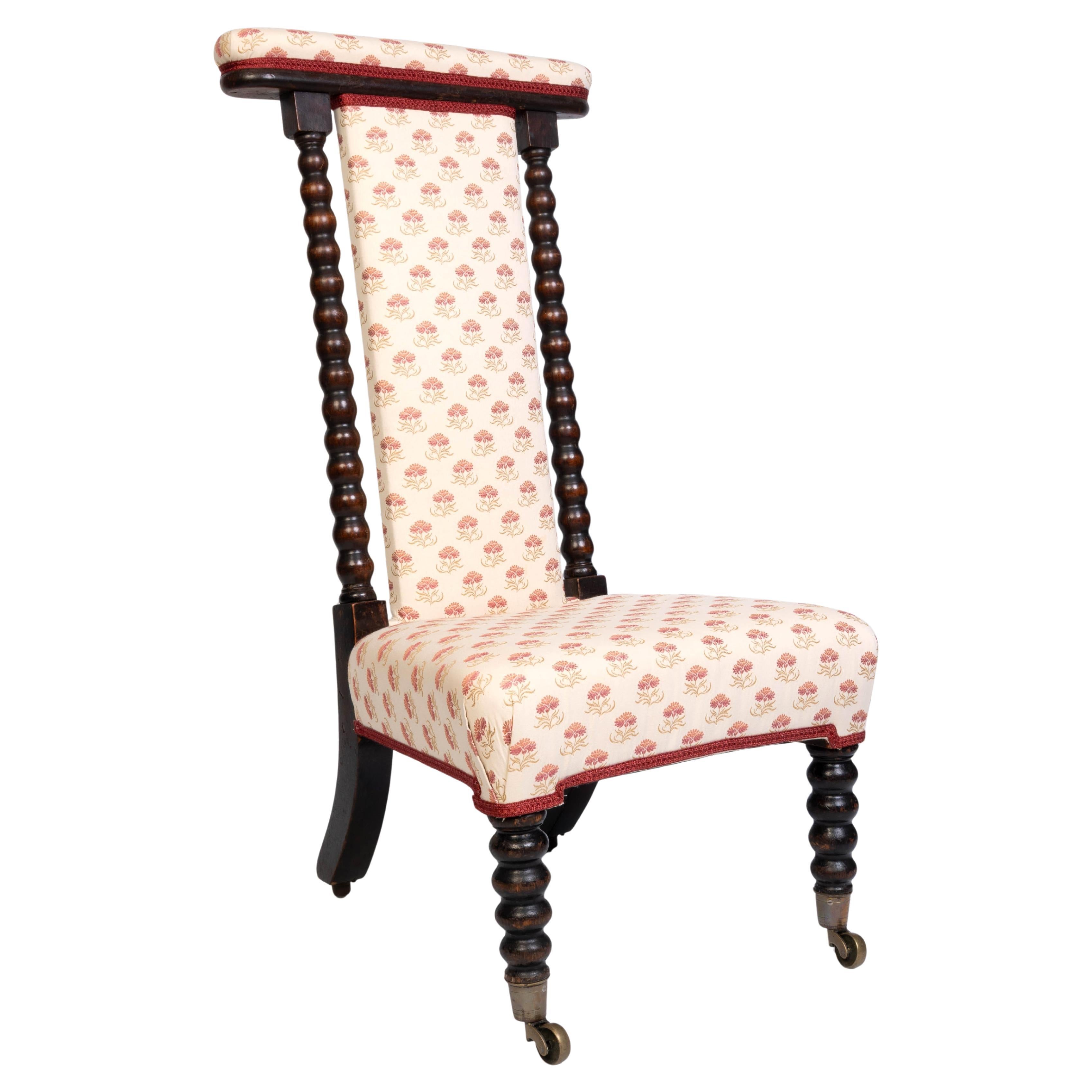 Antike Englisch 19. Jahrhundert Bobbin Prie Dieu Stuhl Beistelltisch im Angebot