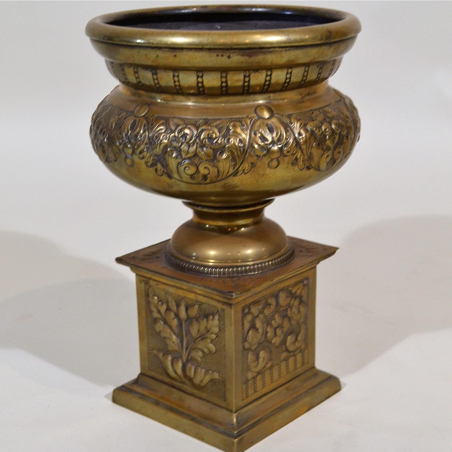 Antique English 19th Century Brass Repousse Plant Urn For Sale 1