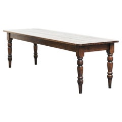 Antique English 19th-century farmhouse dining table made of pinewood