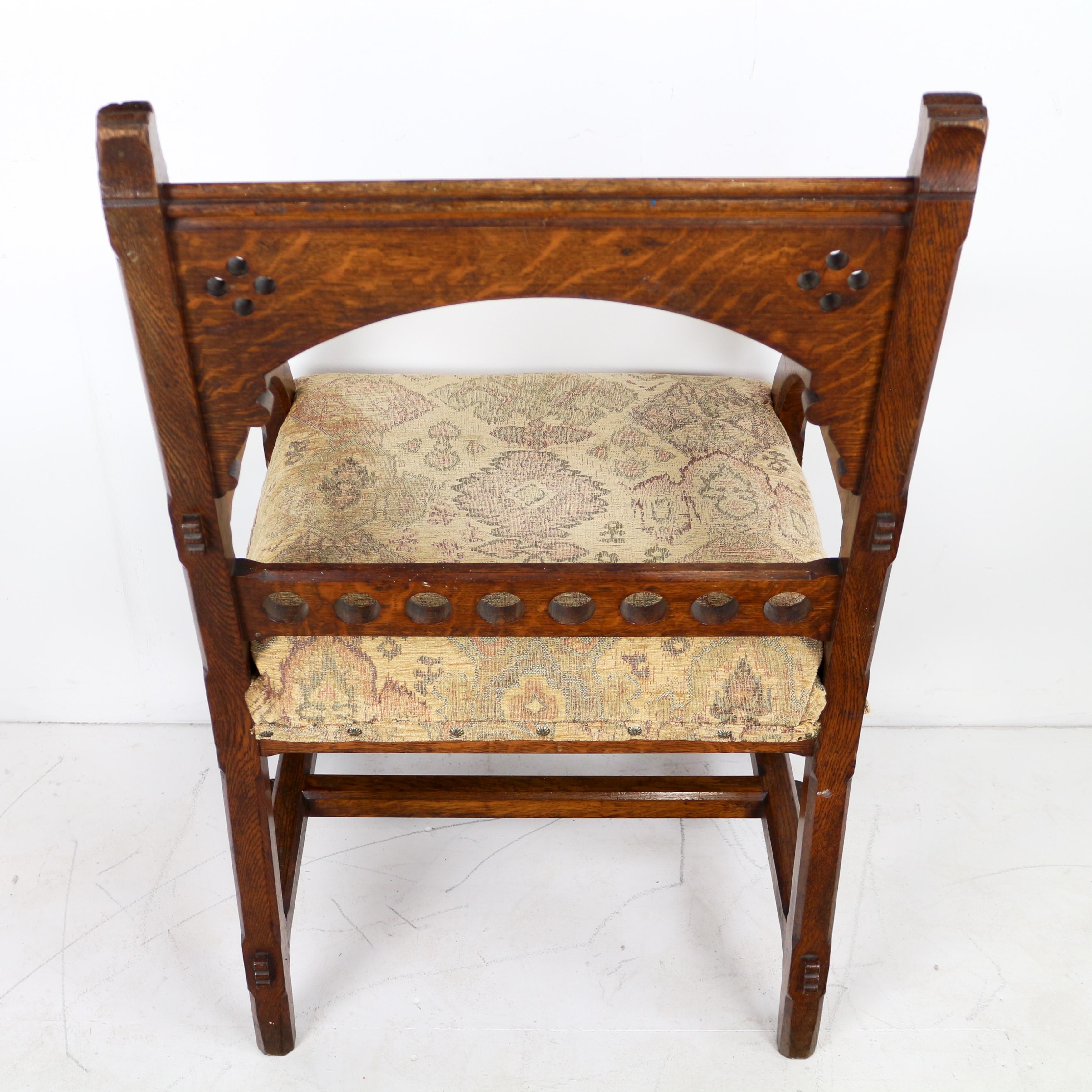 Antica poltrona inglese del XIX secolo in stile Gothic Revival estetico in Oak in vendita 13