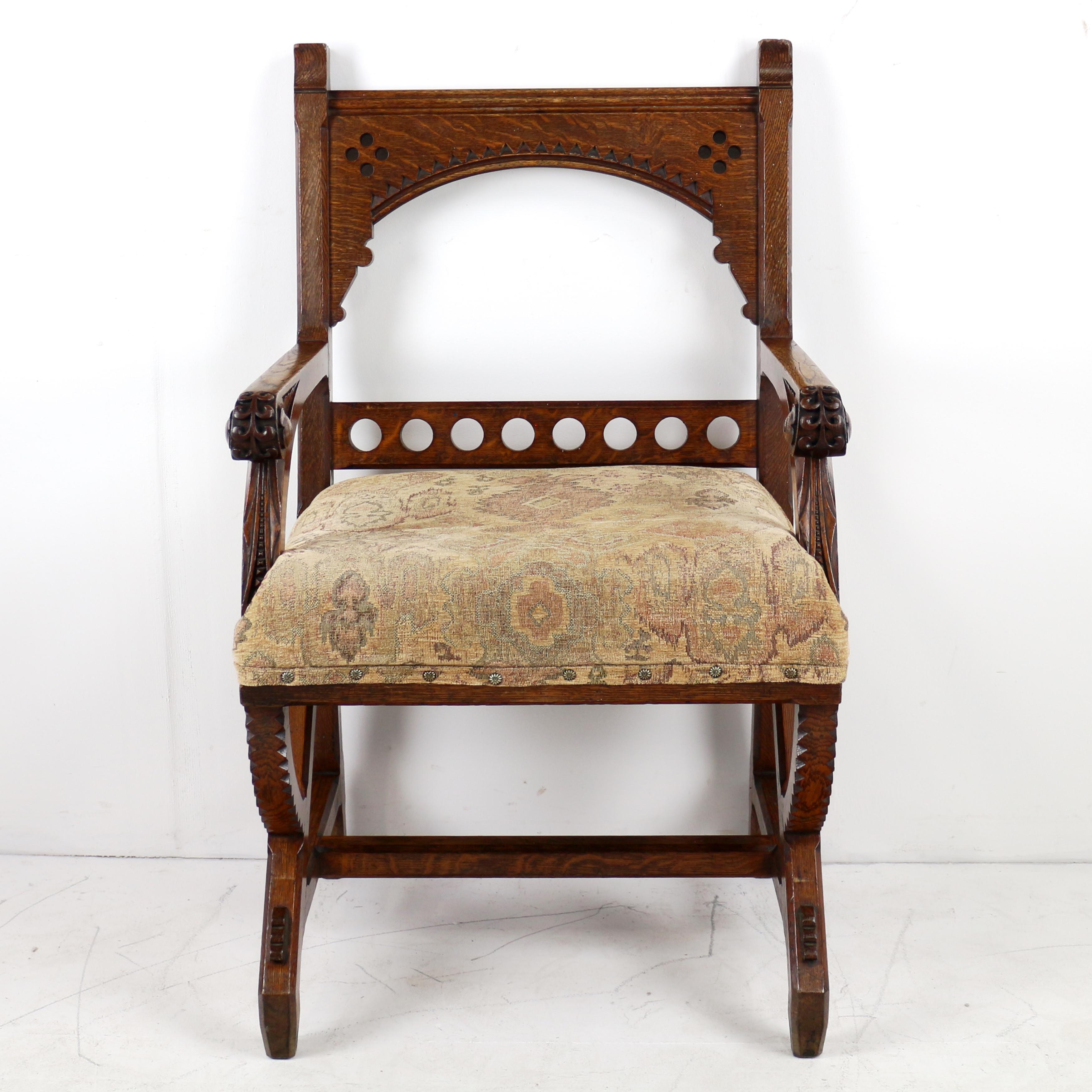 Estetismo Antica poltrona inglese del XIX secolo in stile Gothic Revival estetico in Oak in vendita