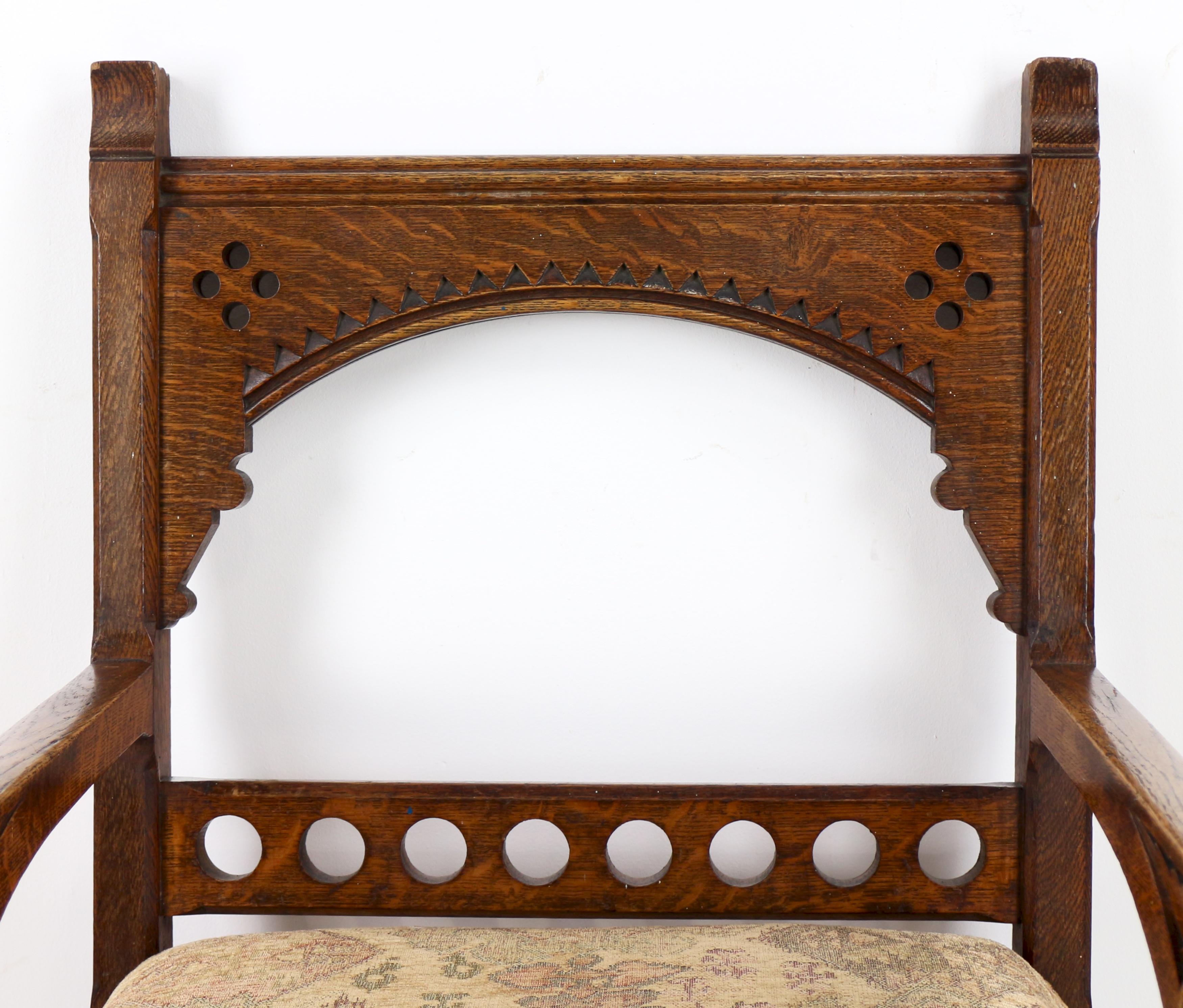 Antica poltrona inglese del XIX secolo in stile Gothic Revival estetico in Oak in vendita 1