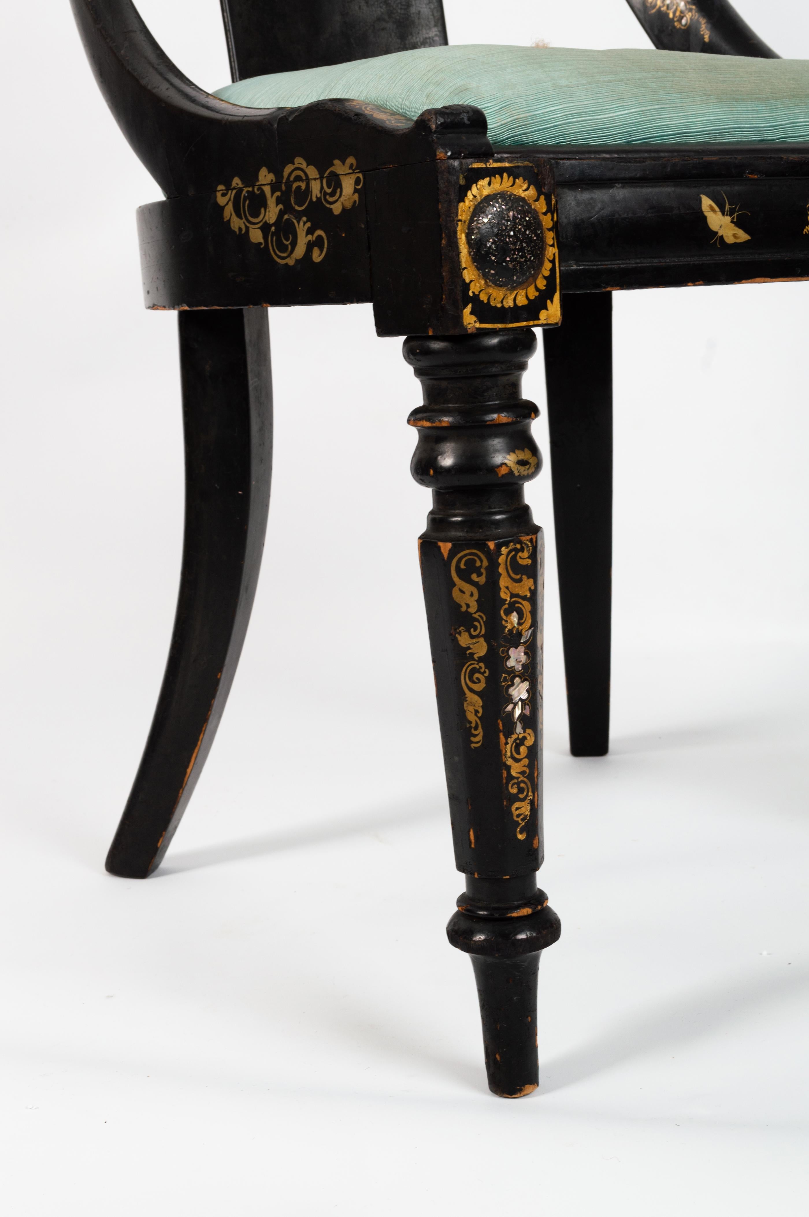 Antique English 19th Century Lacquered  Mother-of-Pearl Papier Machè Chair For Sale 8