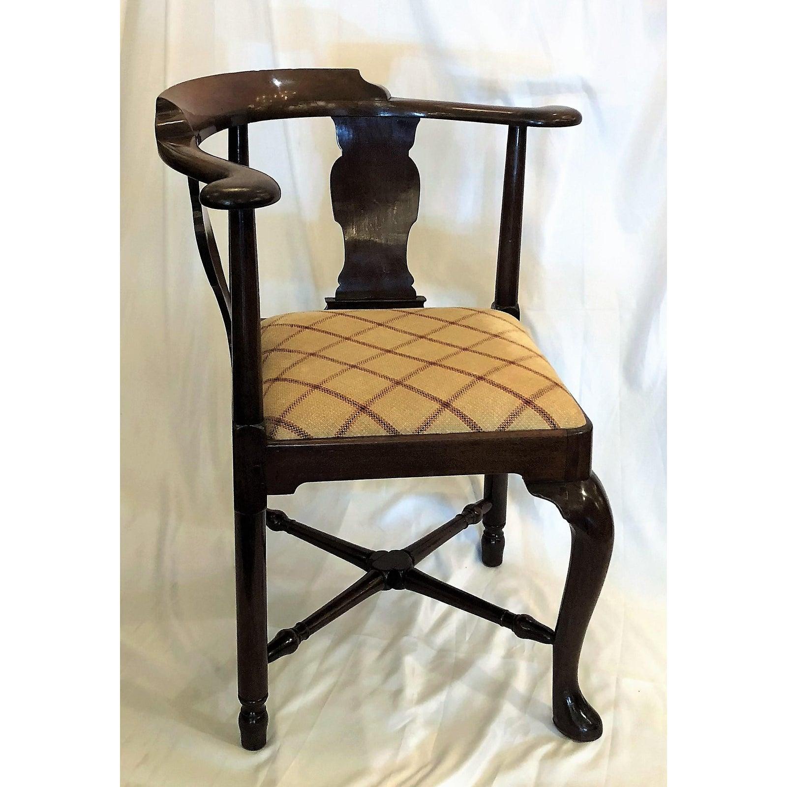 LFA!!!Antique English 19th Century Mahogany Corner Chair In Good Condition For Sale In New Orleans, LA