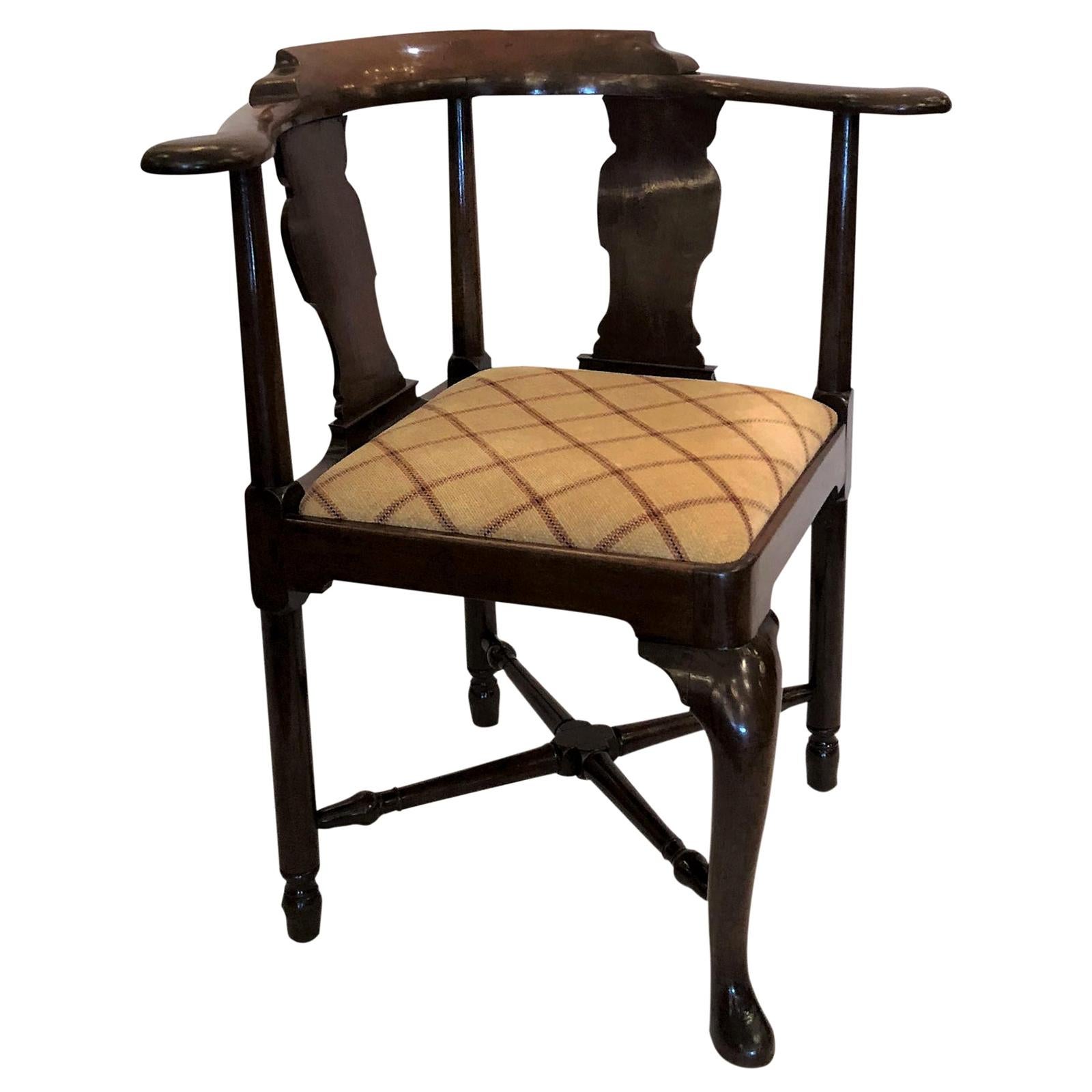 LFA!!!Antique English 19th Century Mahogany Corner Chair
