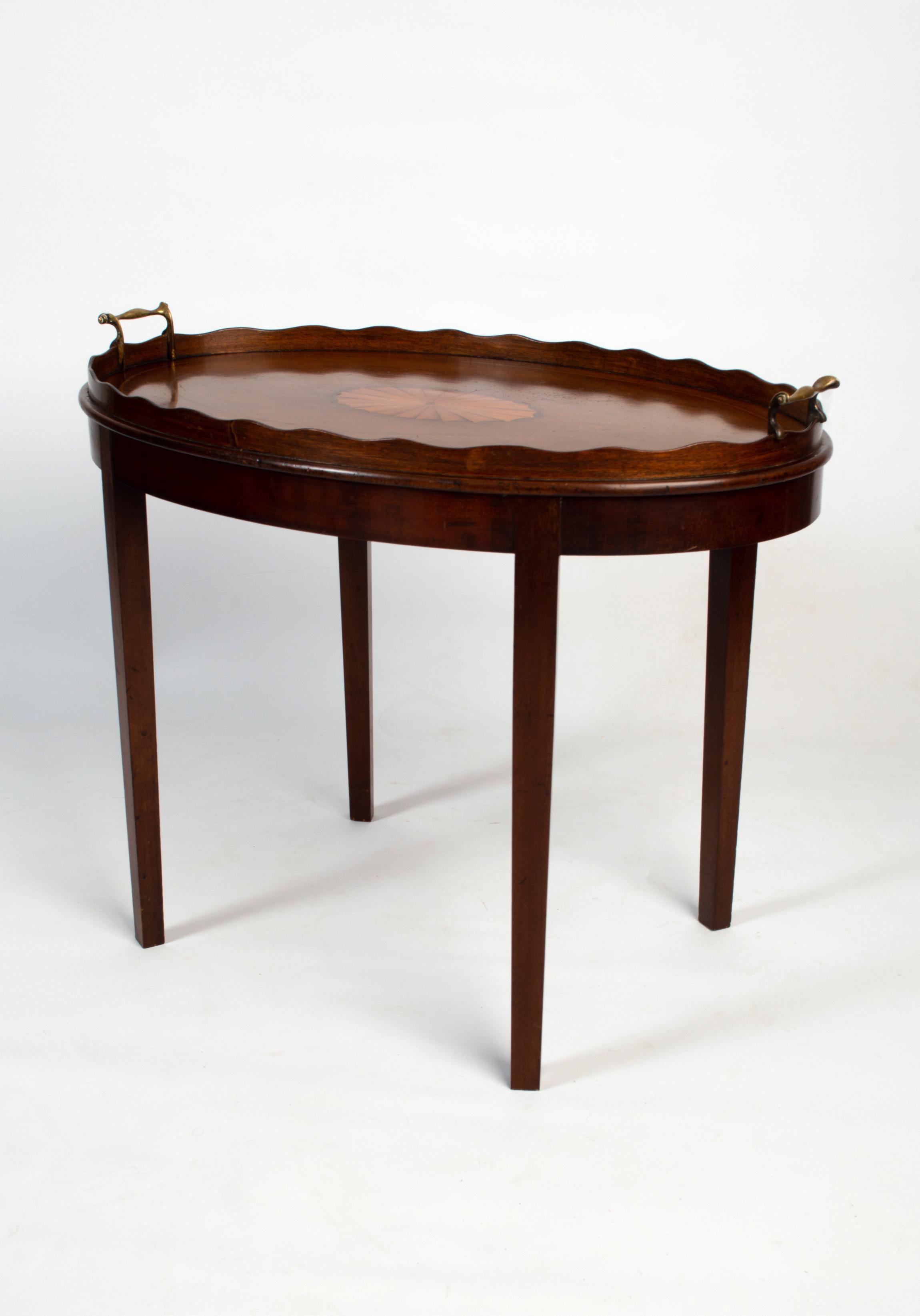 Antique English 19th Century Sheraton Revival Mahogany Tray Table In Good Condition For Sale In London, GB
