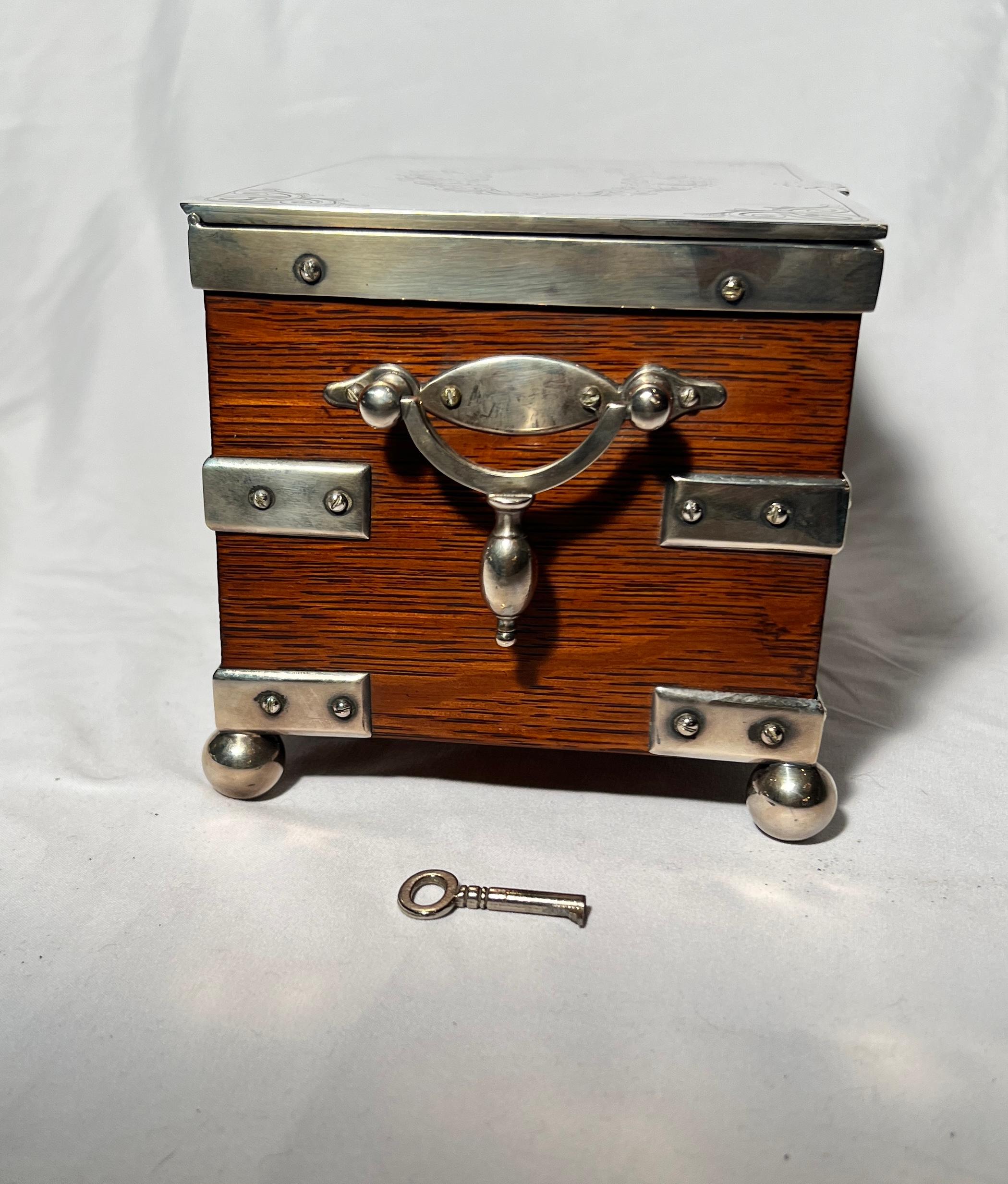 19th Century Antique English 19th century Tea Caddy Sheffield Silver Trim For Sale