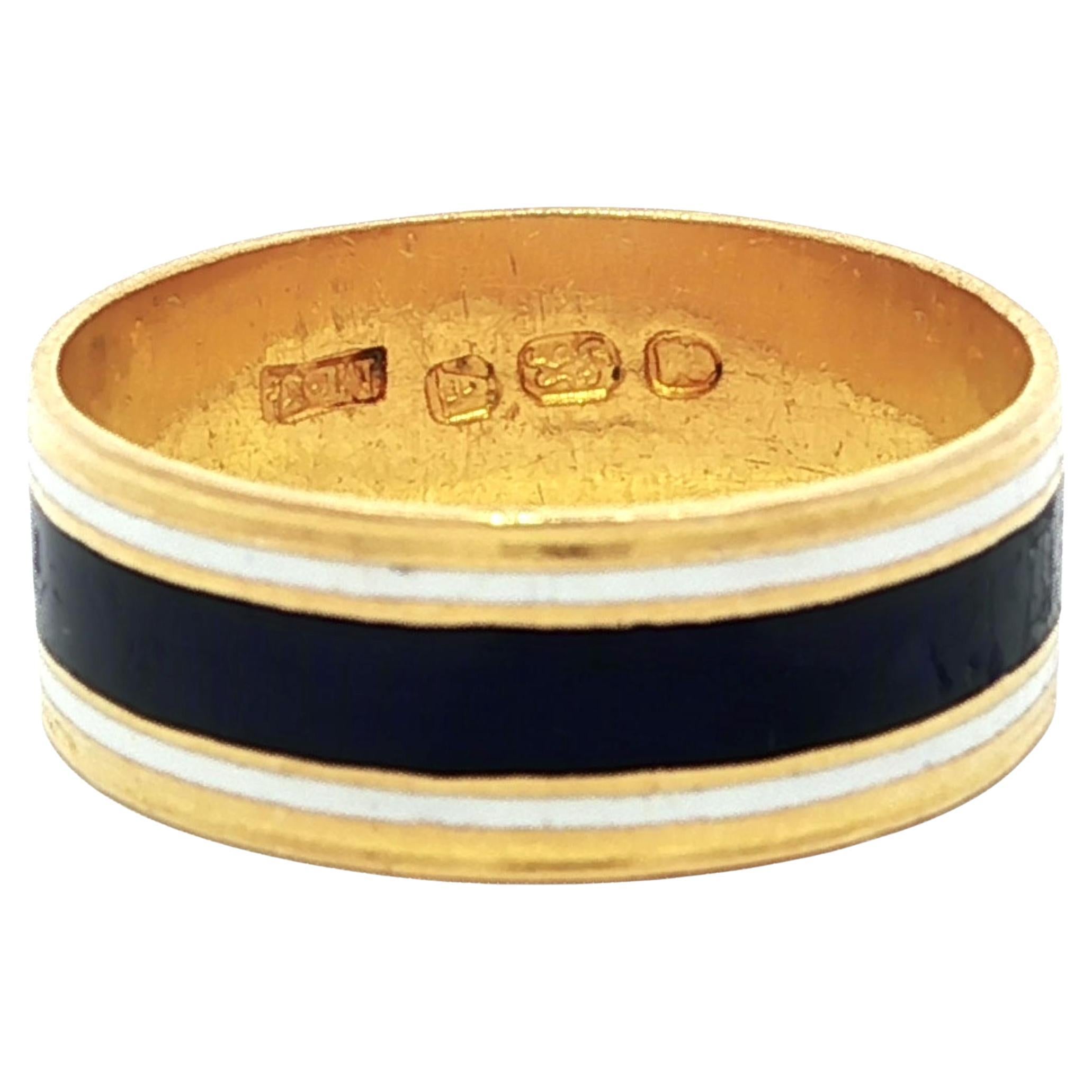 Antike englische 22k Gelbgold blau & weiß Emaille Arbeit 6,9mm breite Band Ring