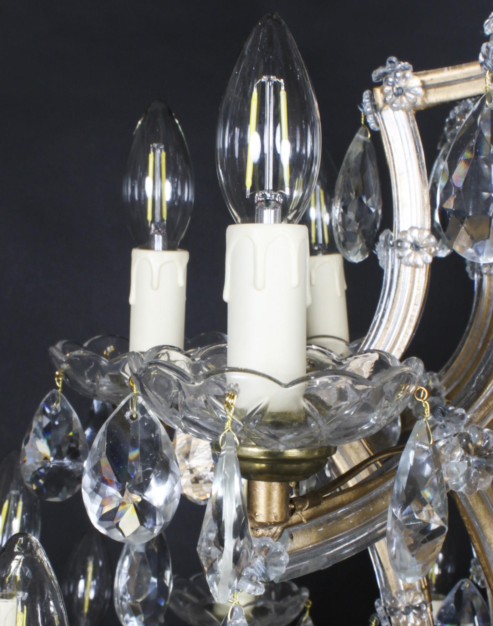 Lustre anglais ancien de salle de bal à 41 lumières en cristal des années 1920 en vente 3