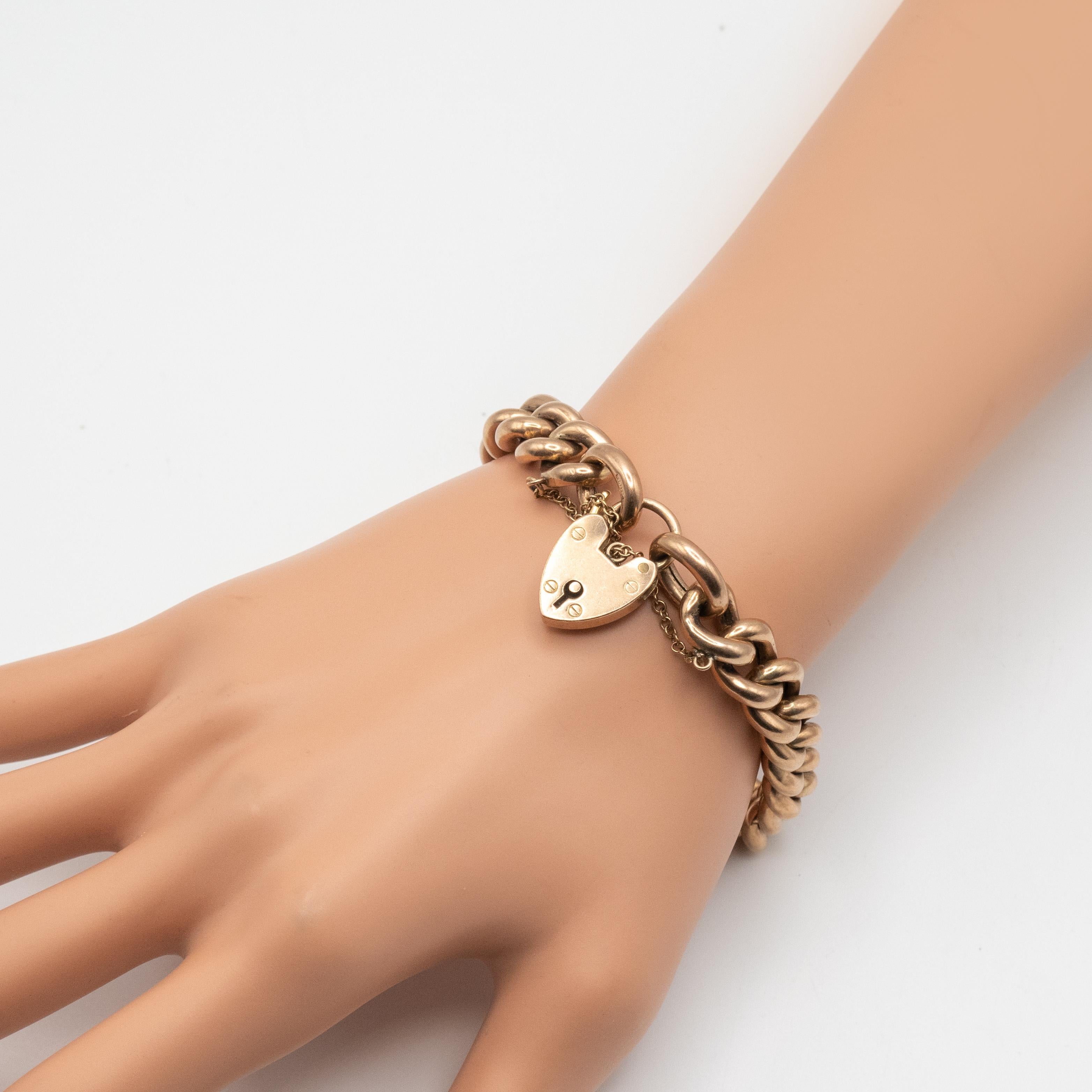 Antique English 9K Gold Curb Link Heart Padlock Clasp Bracelet For Sale 5