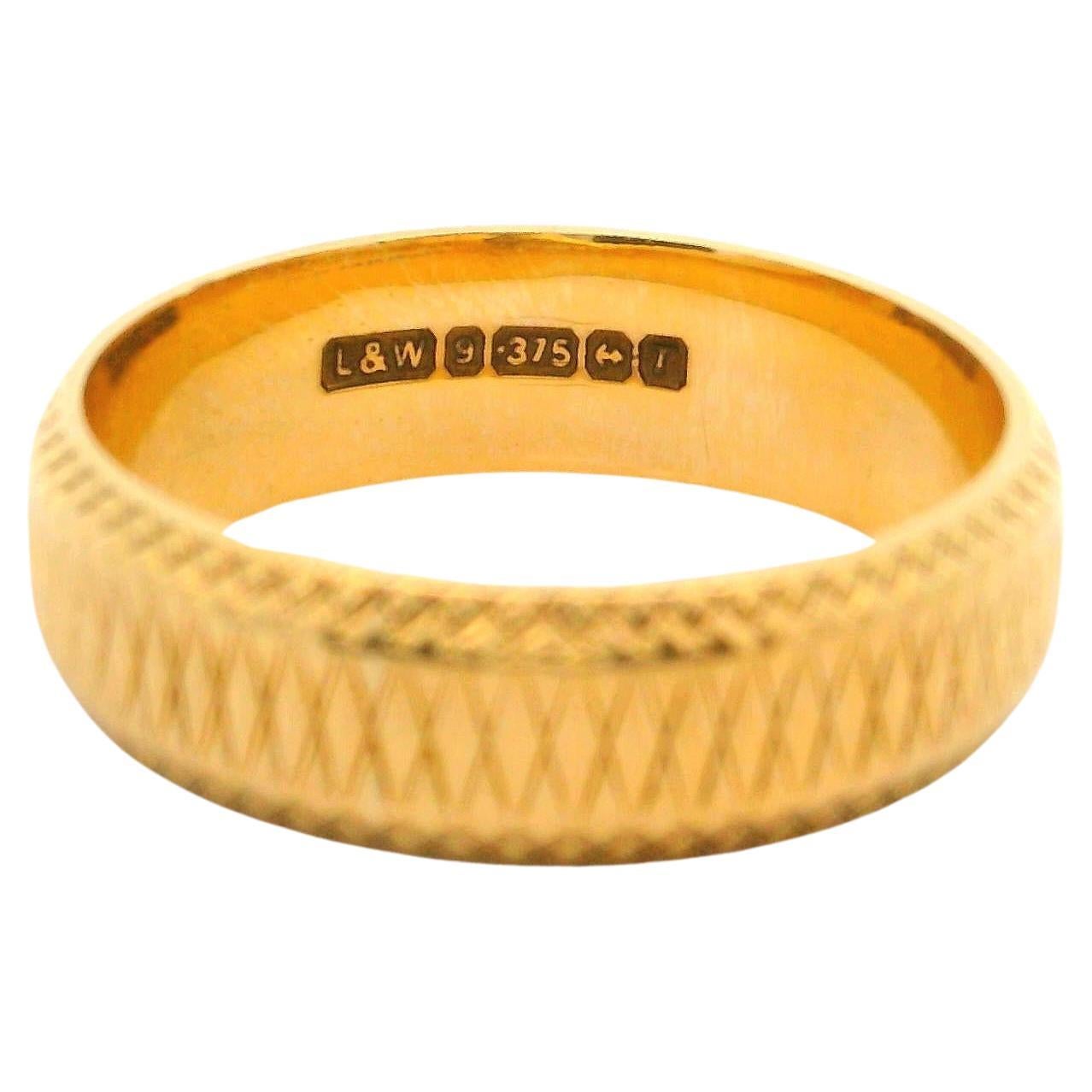 Antique English 9k Yellow Gold Finely Engraved Cross Hatching Band Ring