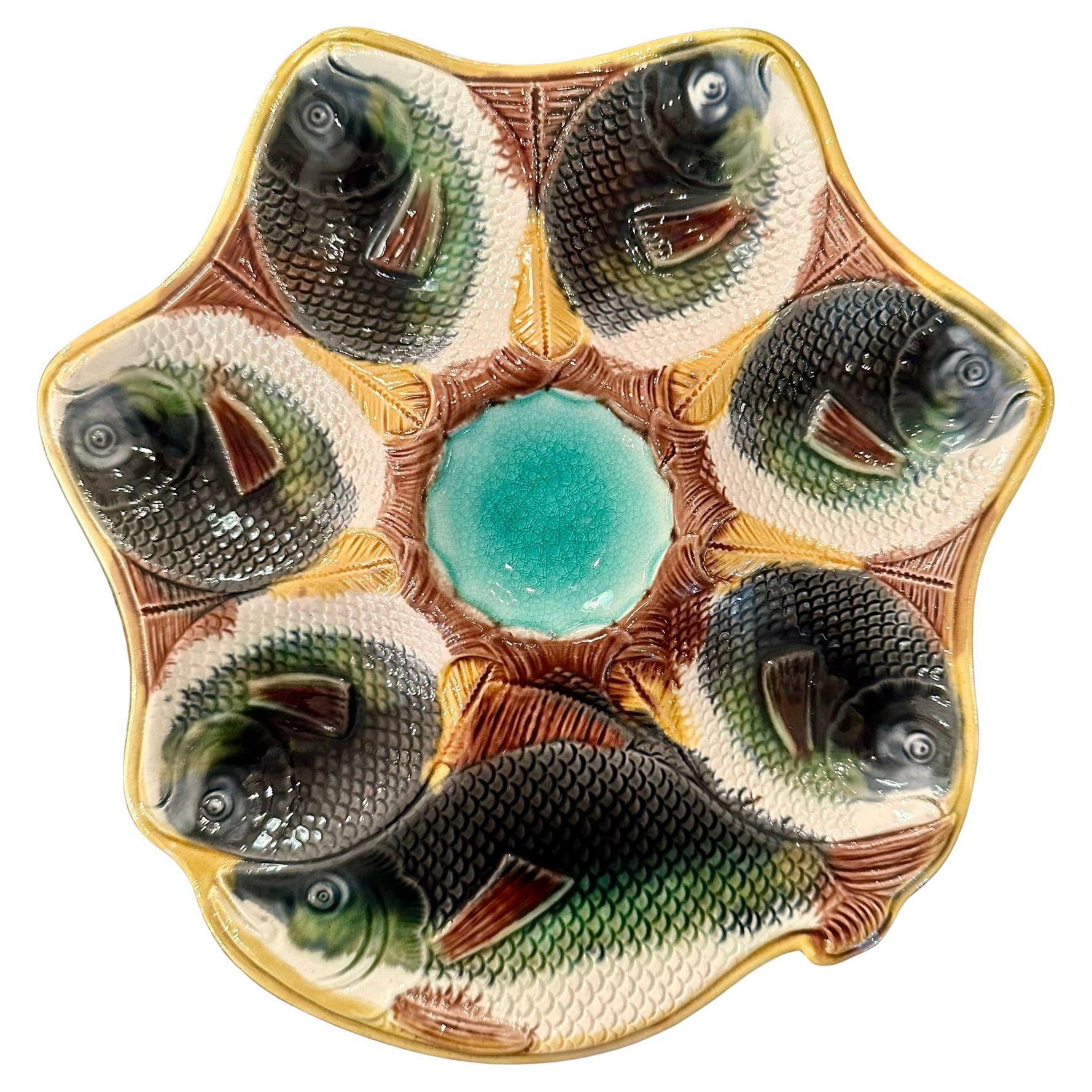 Antique English "Adams & Bromley" Porcelain Fish-Heads Oyster Plate, Circa 1880. For Sale