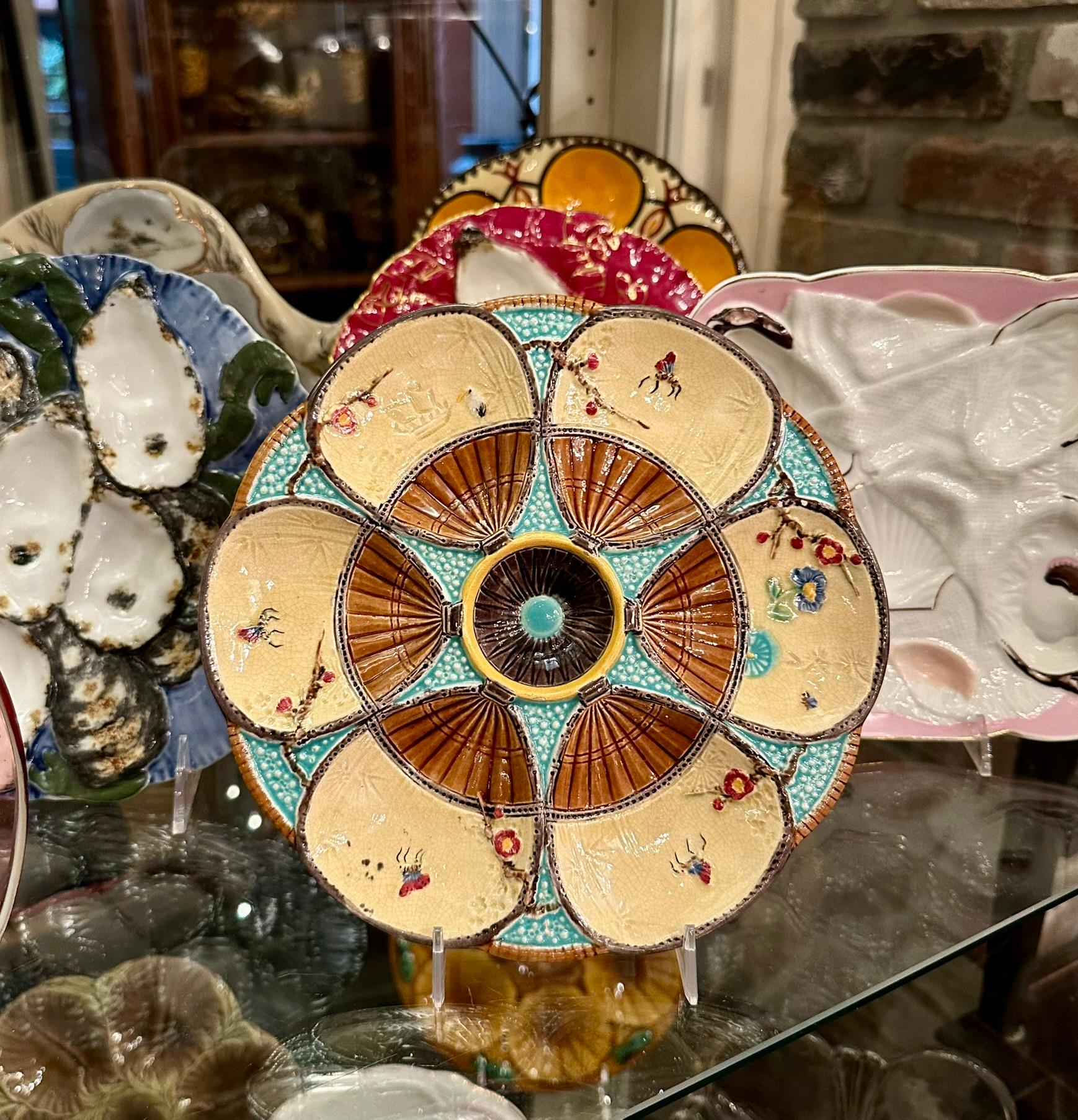 Antique English Aesthetics Movement S. Fielding Porcelain Oyster Plate, Ca. 1900 For Sale 2