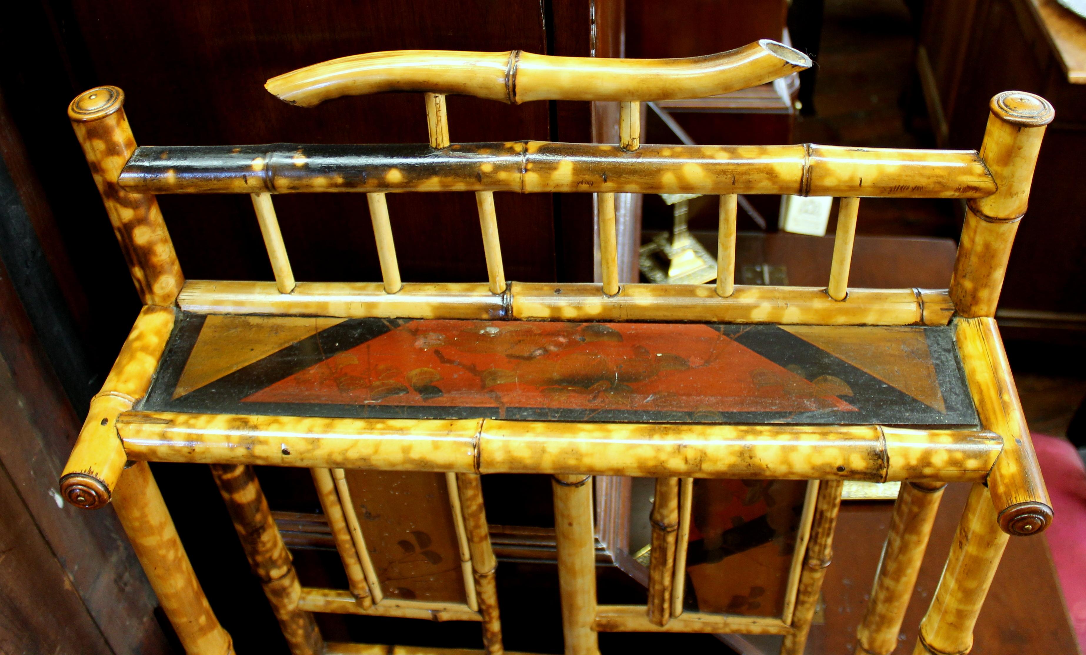 Antiguo Armario o Etagere Inglés 