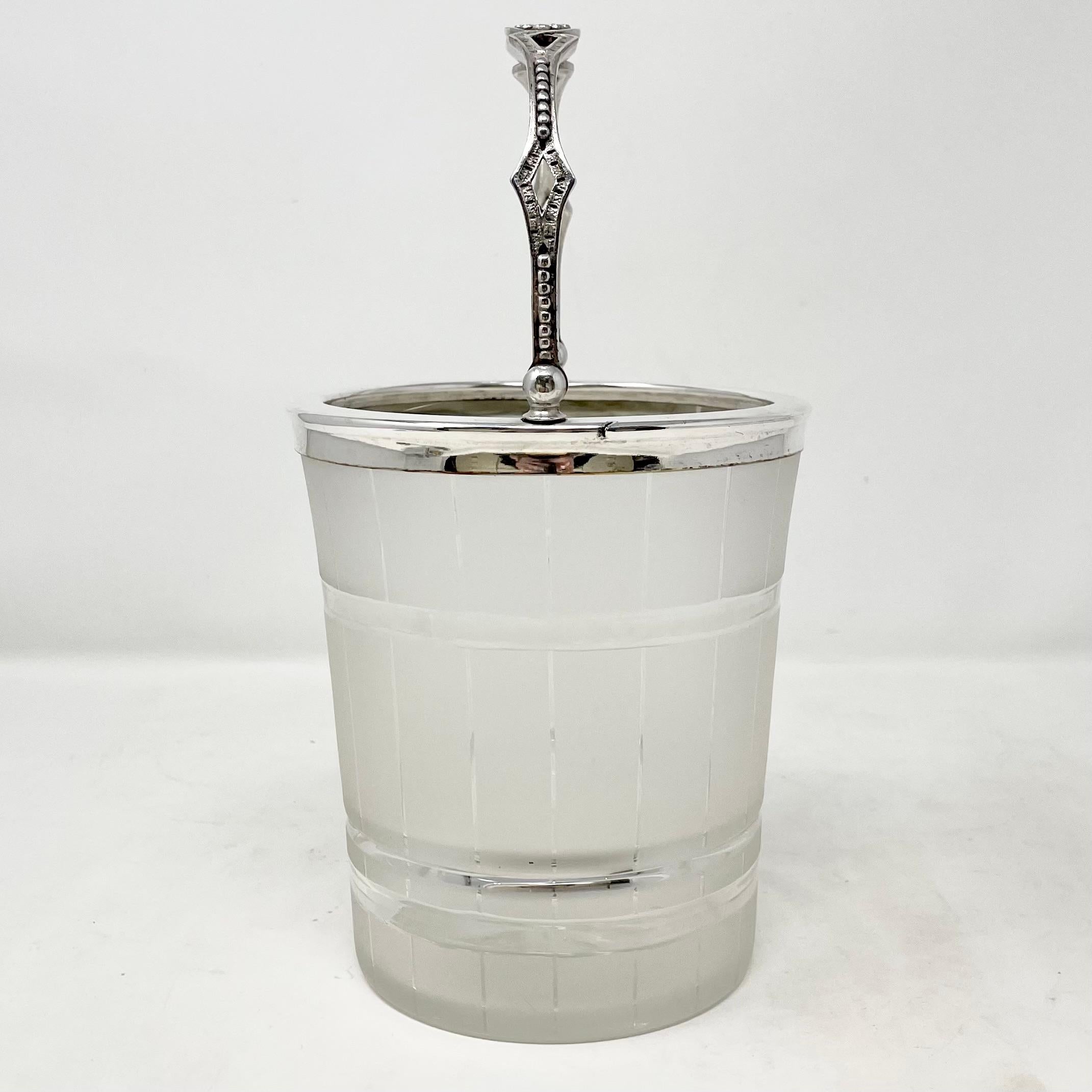Antique English Art Deco Silver-Plate & Frosted Glass Ice Bucket, Ca 1920-1930. In Good Condition In New Orleans, LA