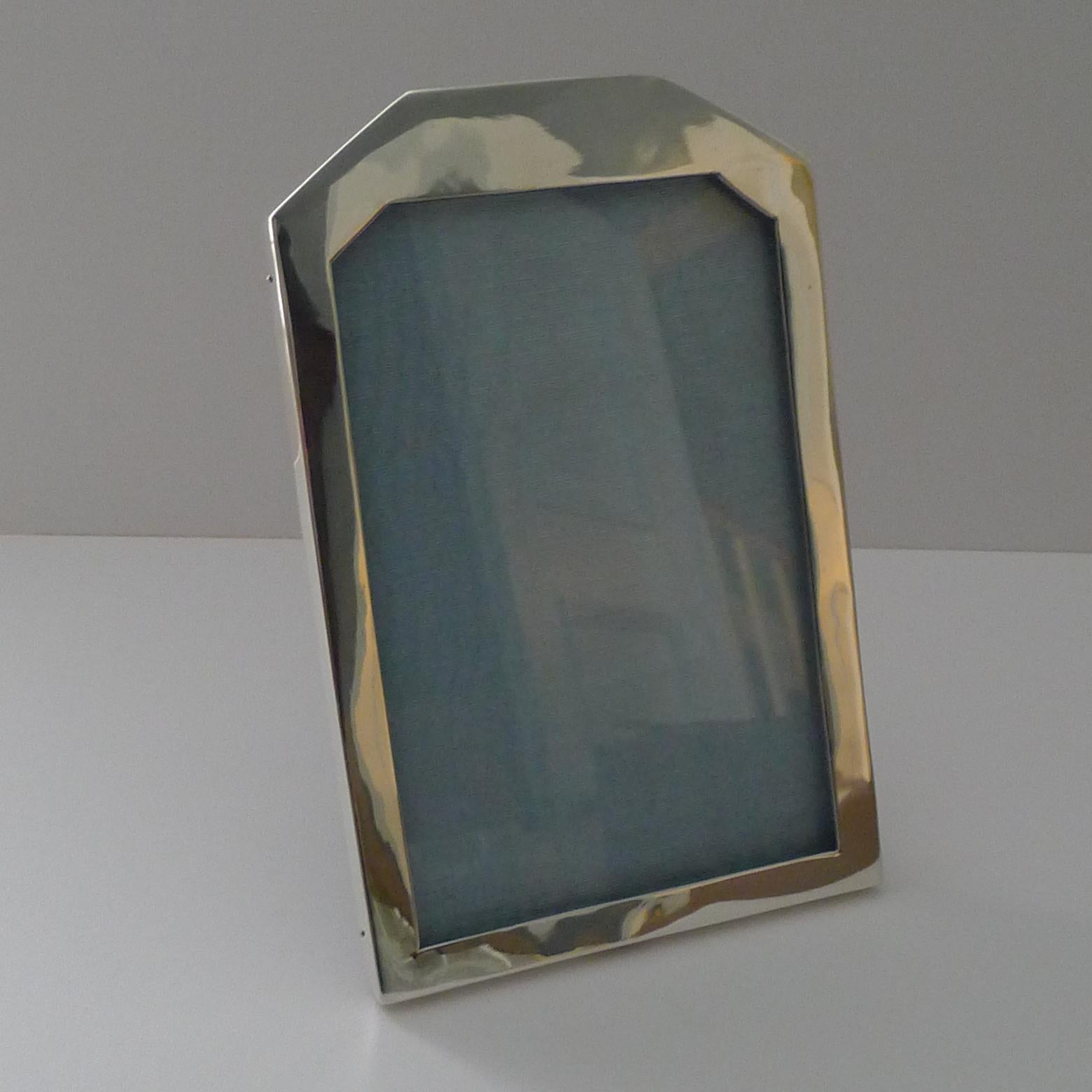 Cadre ancien en argent sterling de style Art Deco anglais Bon état - En vente à Bath, GB