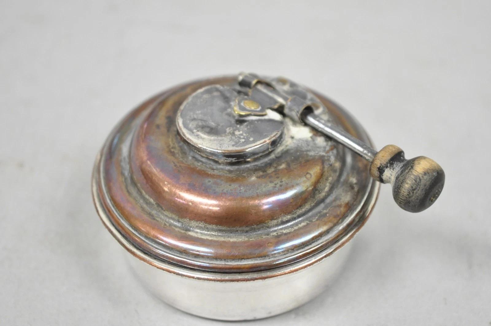 Antique English Art Nouveau Silver Plated Tilting Tea Kettle Pot on Stand en vente 4