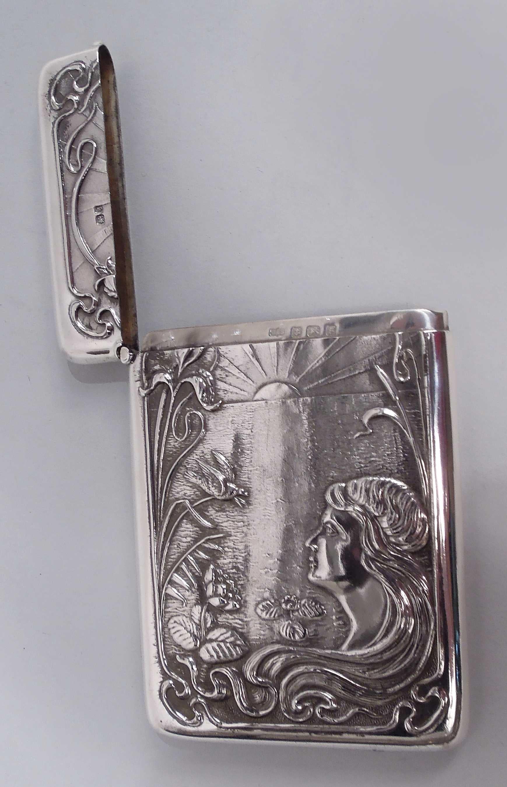 Antique English Art Nouveau Sterling Silver Card Case, 1906 In Good Condition For Sale In New York, NY