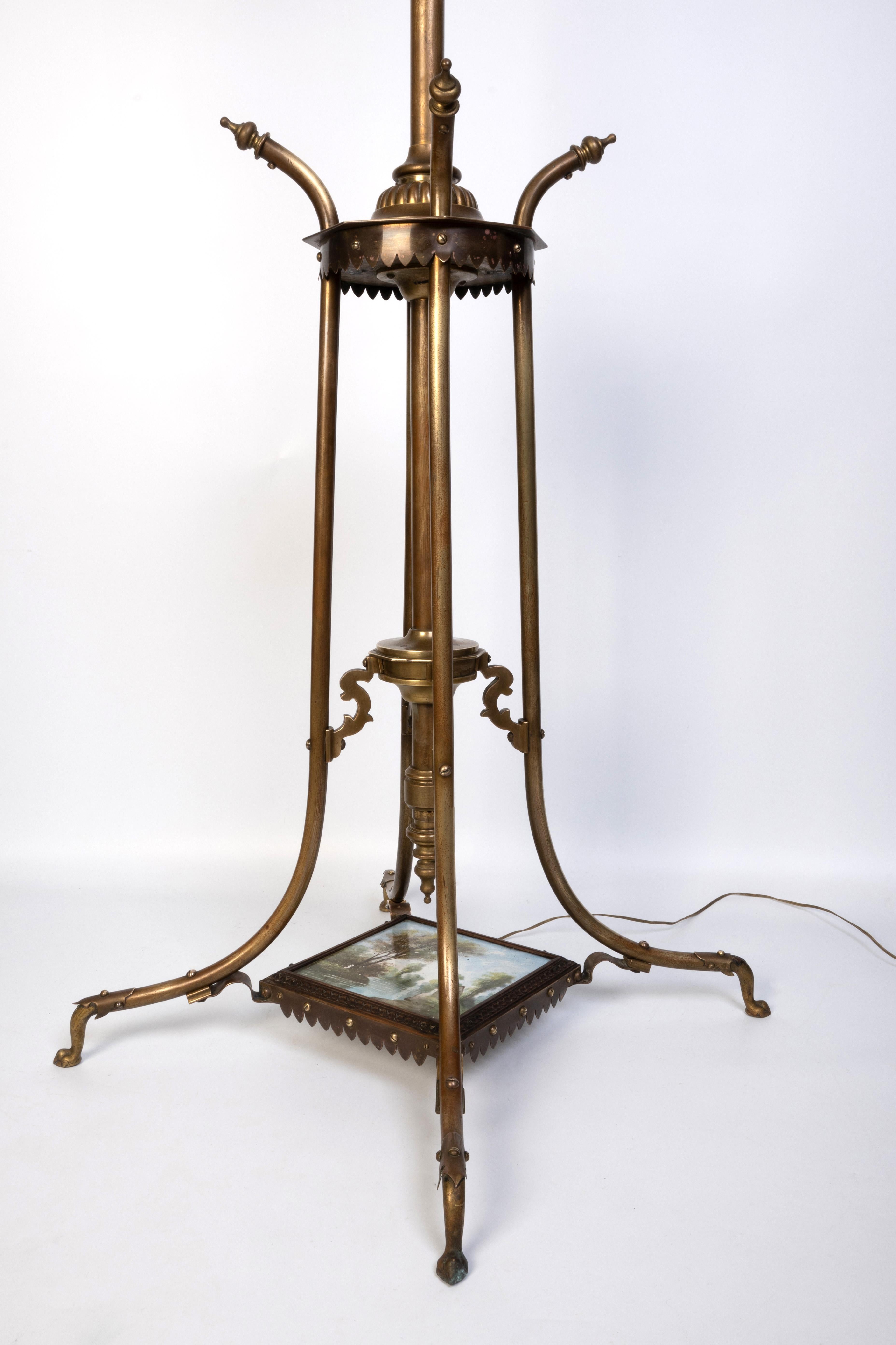 Antigua lámpara estándar telescópica inglesa Arts And Crafts de latón C.1900 en venta 4
