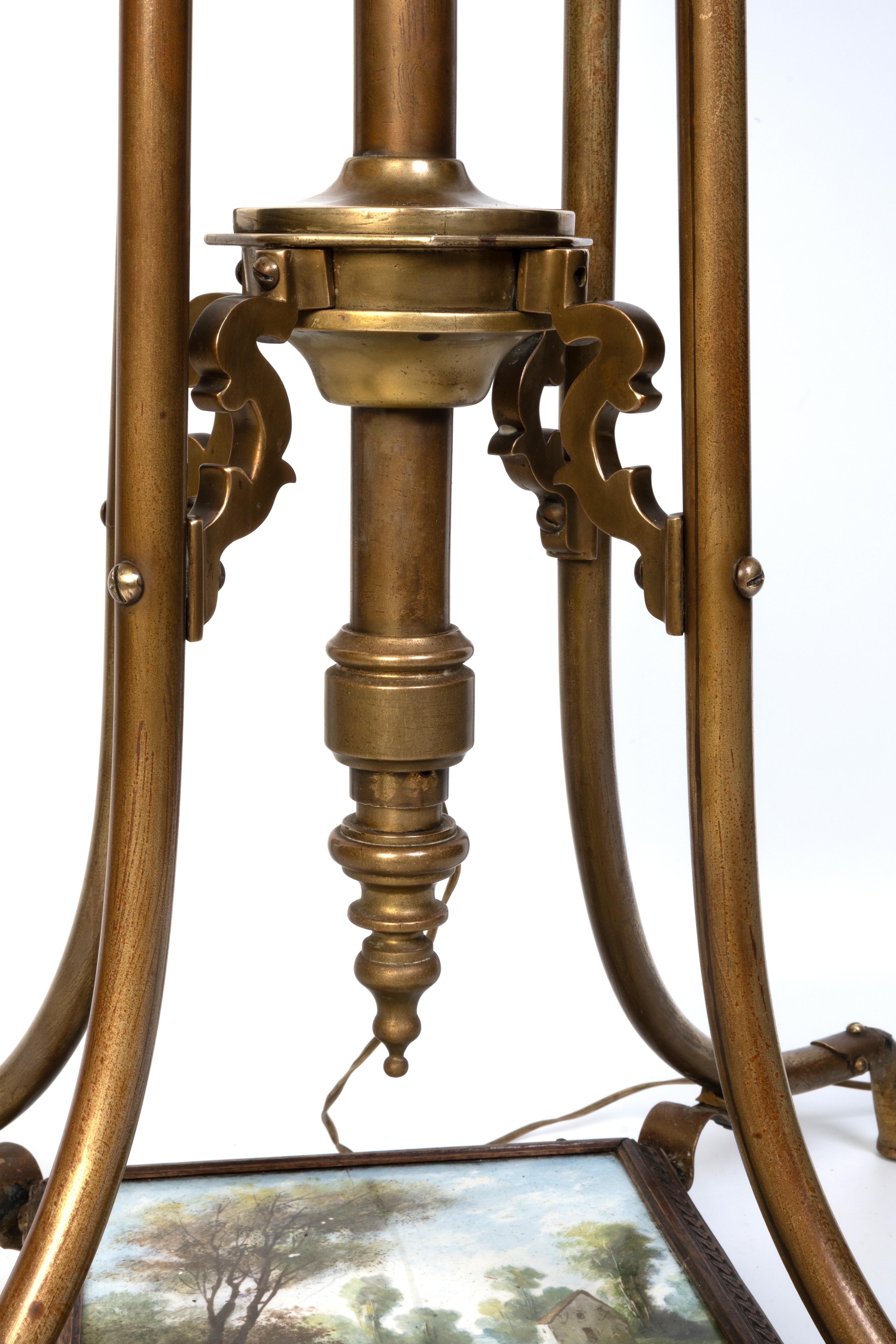 Antigua lámpara estándar telescópica inglesa Arts And Crafts de latón C.1900 Latón en venta