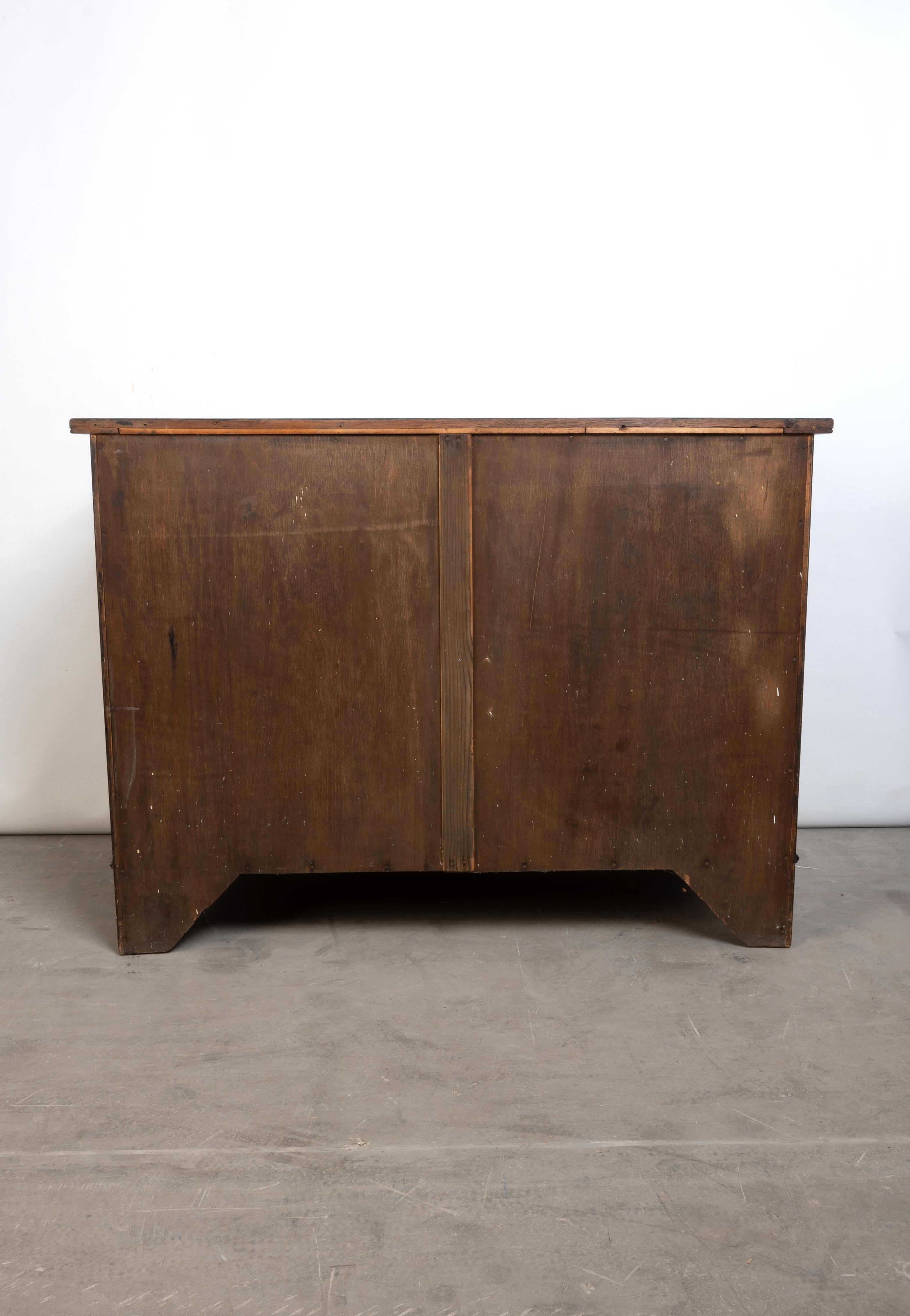 Antico cassettone inglese Arts And Crafts in Oak dorato C.C. in vendita 7