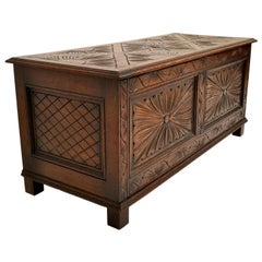 Antique English Arts & Crafts Carved Oak Coffer Blanket Chest Window Seat 1900