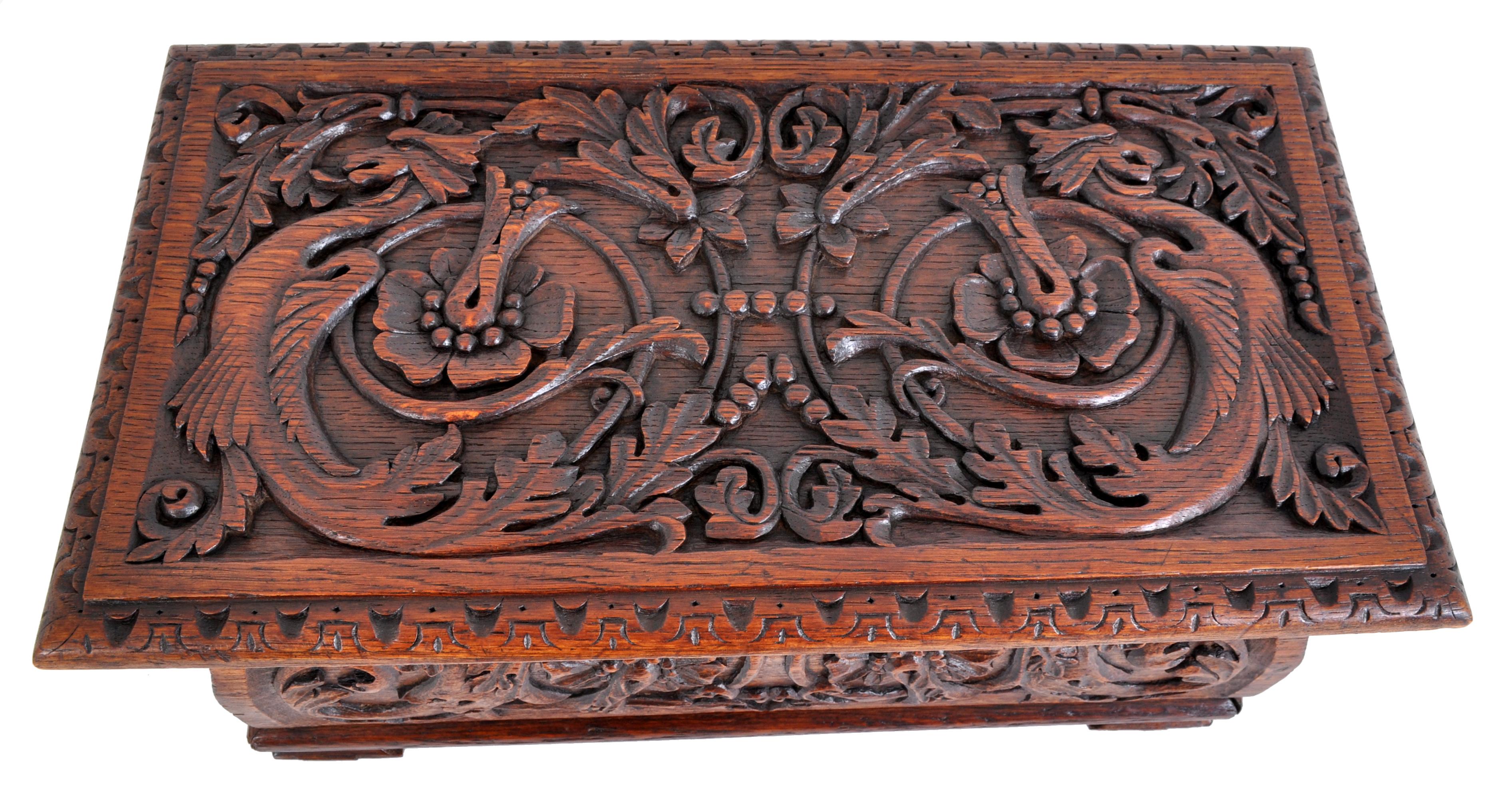 Hand-Carved Antique English Arts & Crafts Carved Oak Dragon Coffer Trunk Box, circa 1900
