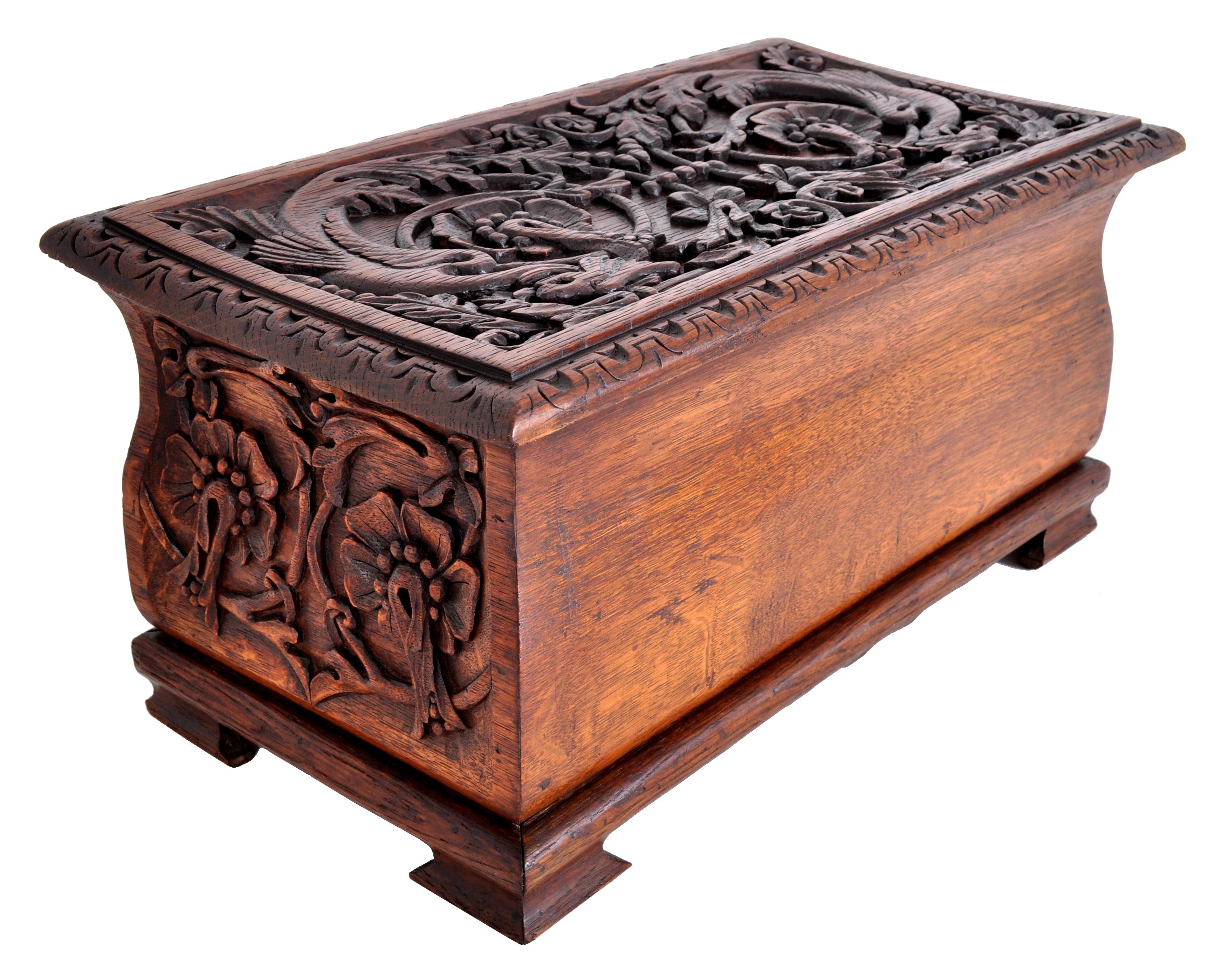Antique English Arts & Crafts Carved Oak Dragon Coffer Trunk Box, circa 1900 3