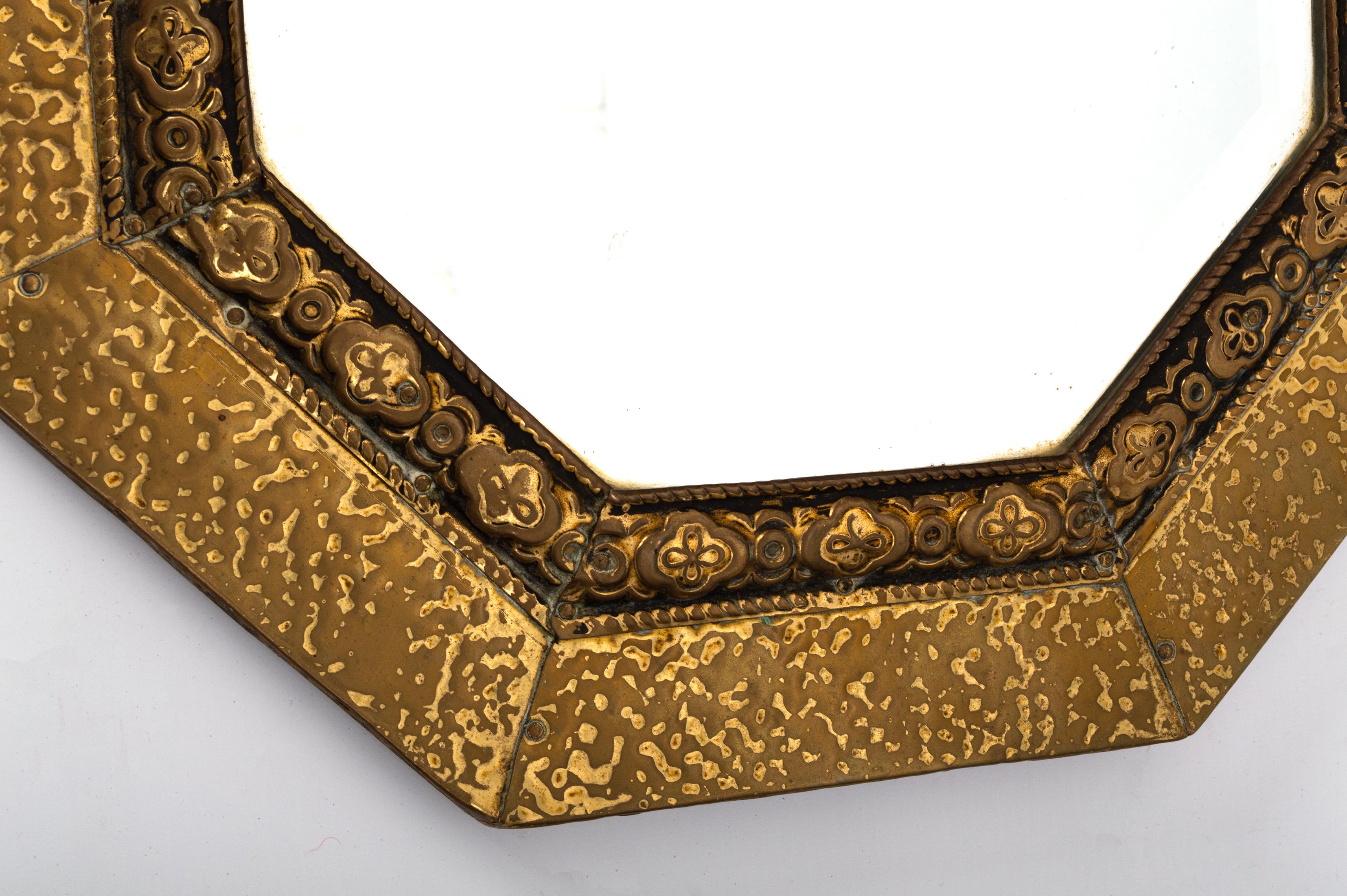 Arts and Crafts Antique English Arts & Crafts Octagonal Hammered Brass Mirror C.1920 For Sale