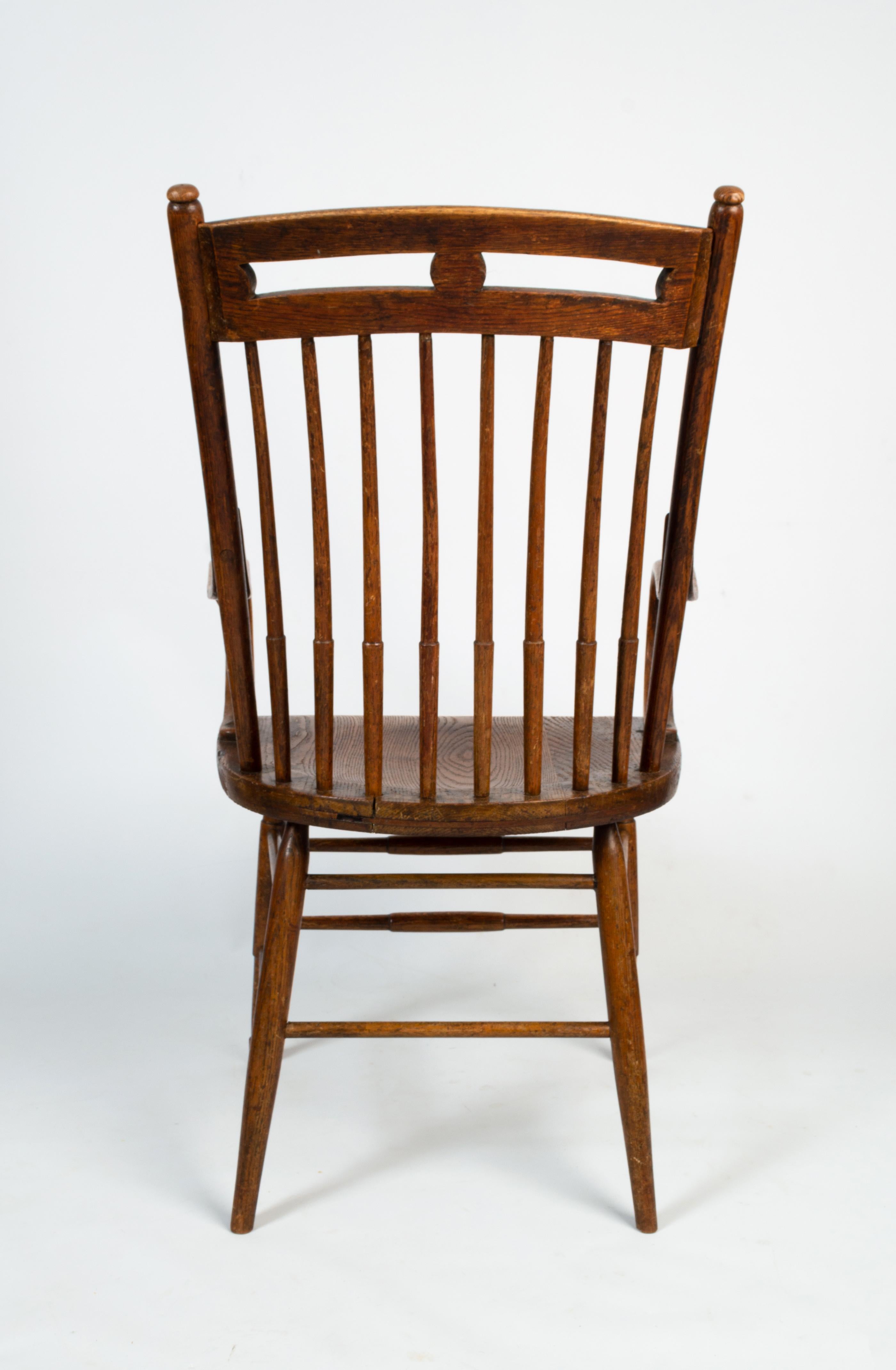 Ancienne chaise Windsor anglaise Arts & Crafts à dossier bâton, Heals Of London en vente 1