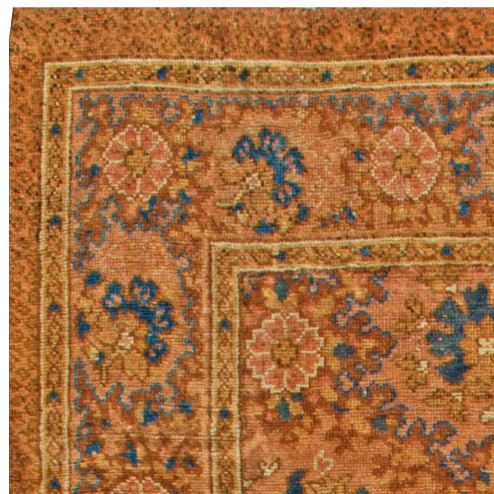 Noué à la main Tapis Axminster botanique anglais ancien fait à la main Doris Leslie Blau en vente