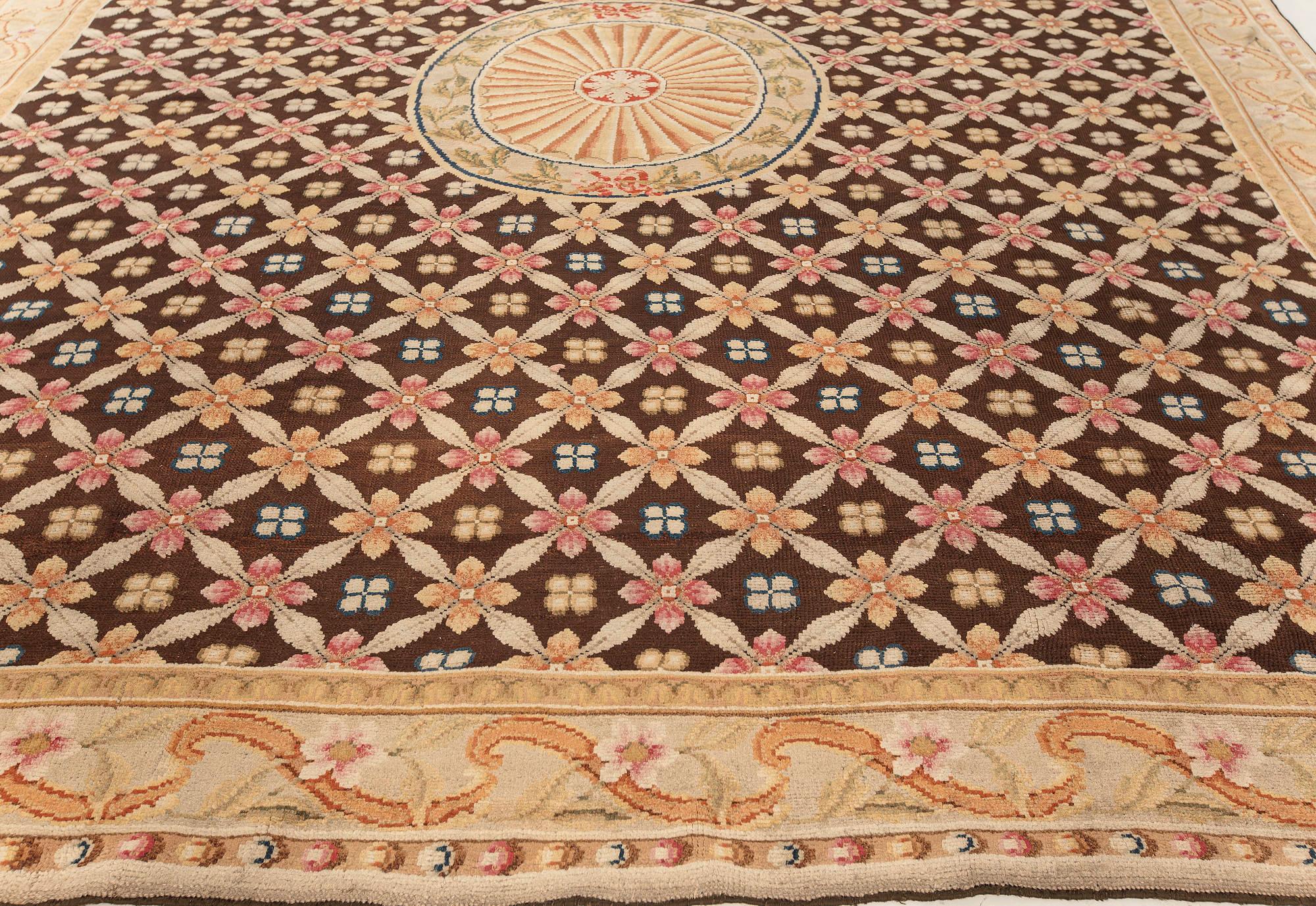 Laine Ancien tapis anglais Axminster en laine fait main en vente