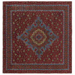 Ancien tapis carré anglais Axminster, rouge avec médaillon floral - Rug & Kilim