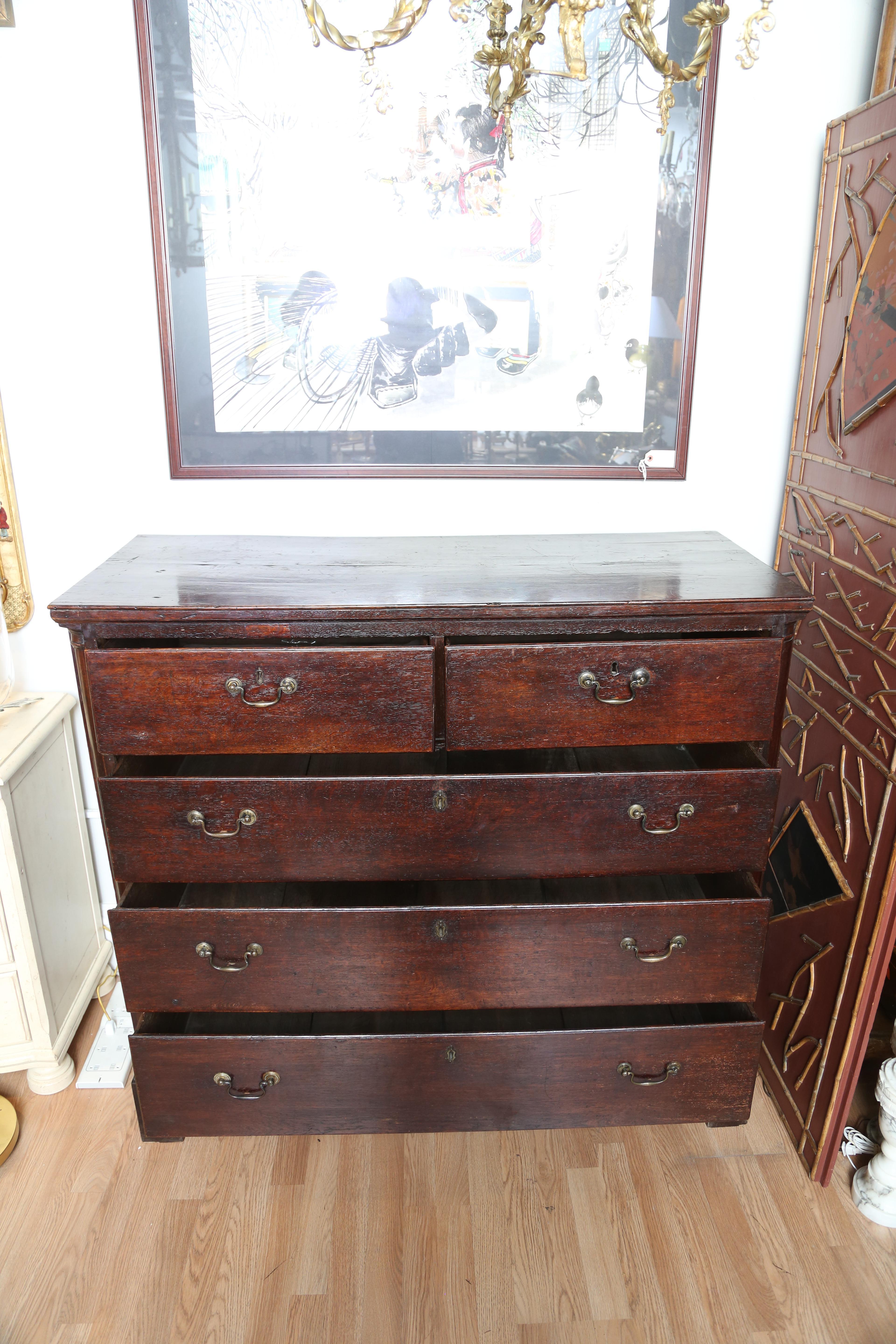 Antique Chippendale English Bachelor's Chest 4
