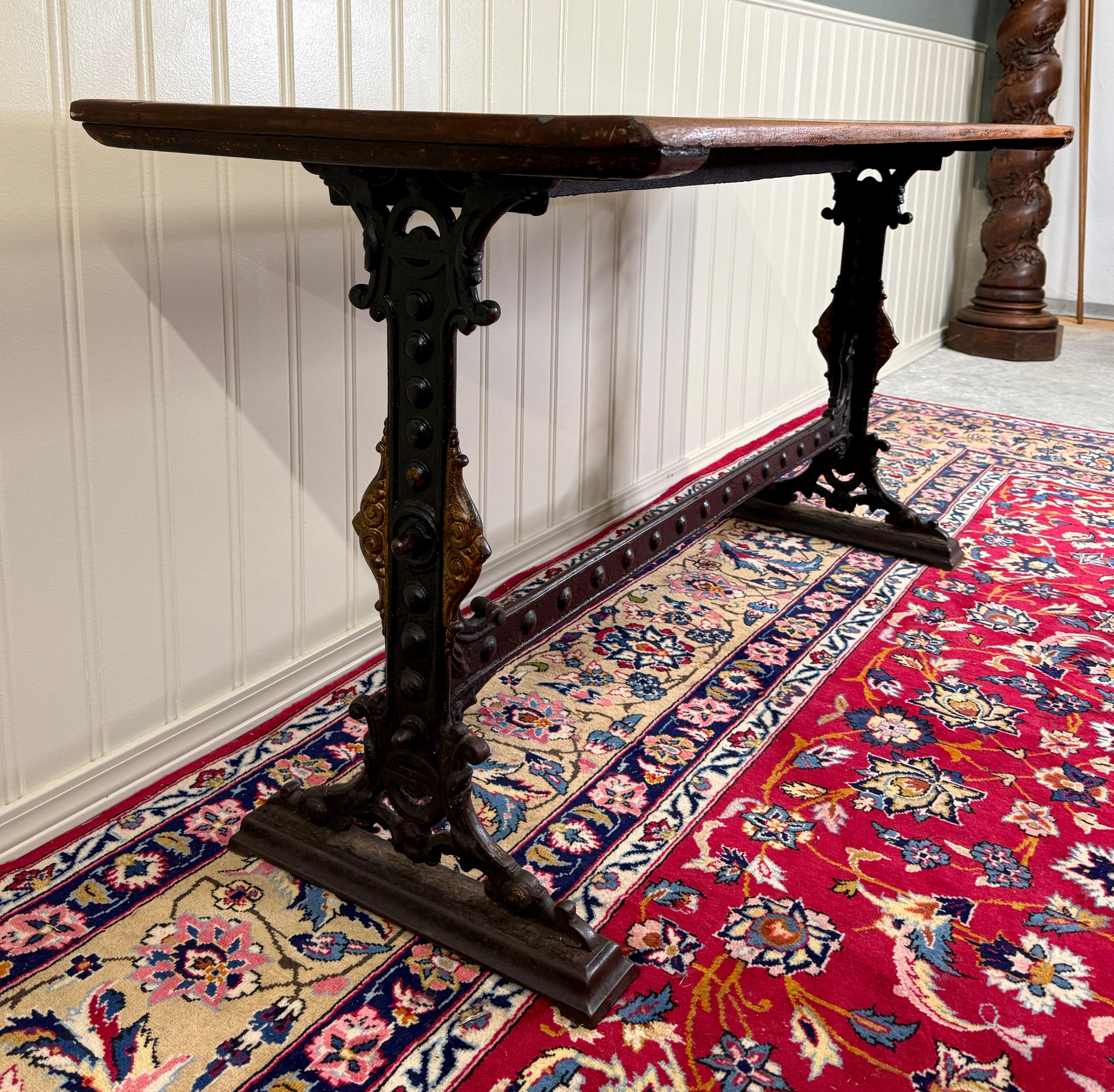 Antique English Bakers Table Sofa Entry Hall Kitchen Island with Cast Iron Base For Sale 9