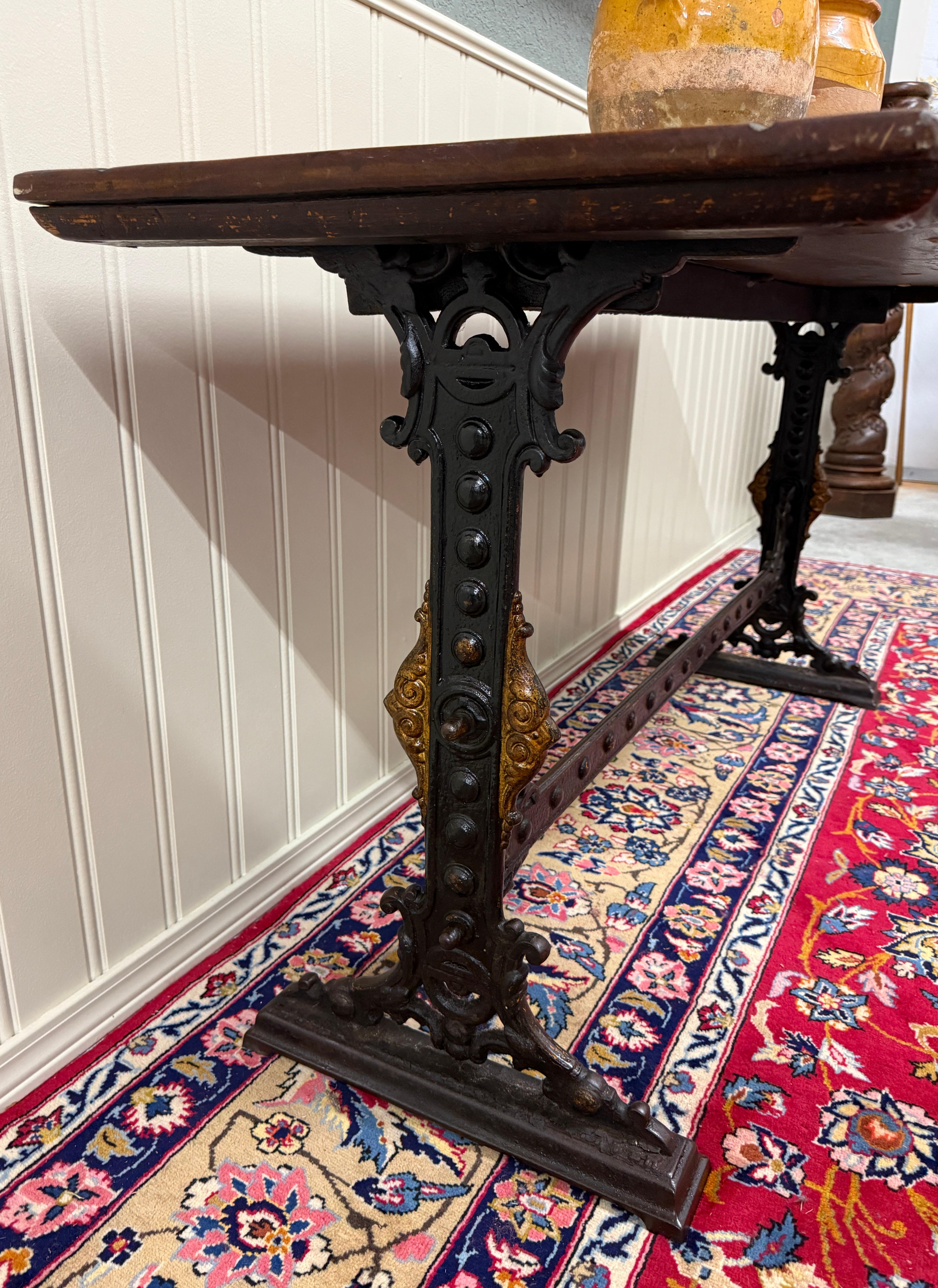 Oak Antique English Bakers Table Sofa Entry Hall Kitchen Island with Cast Iron Base For Sale