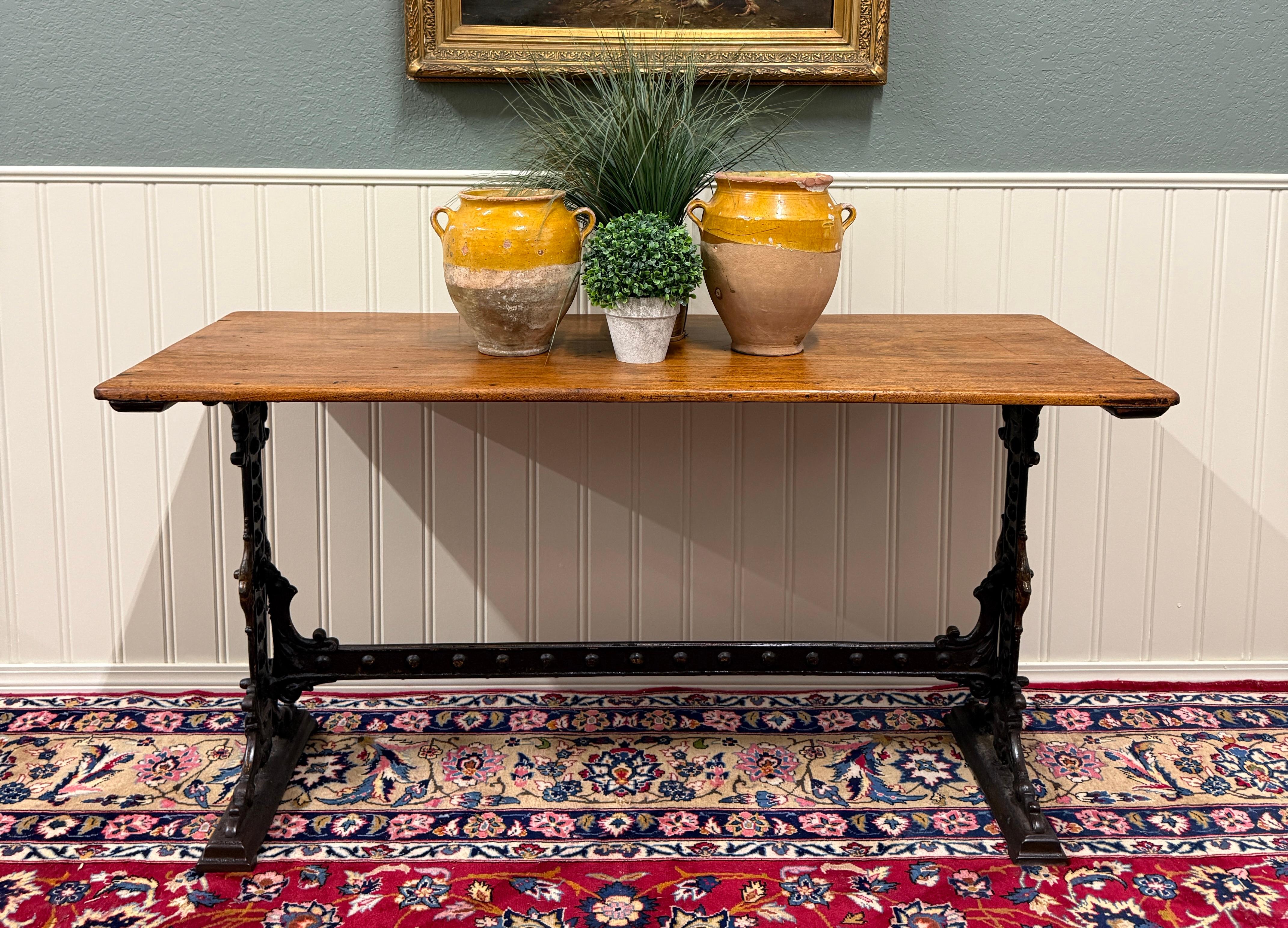 Antique English Bakers Table Sofa Entry Hall Kitchen Island with Cast Iron Base For Sale 1