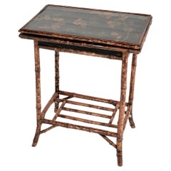 Antike englische Bambus und Lack Foldout Tisch oder Stand
