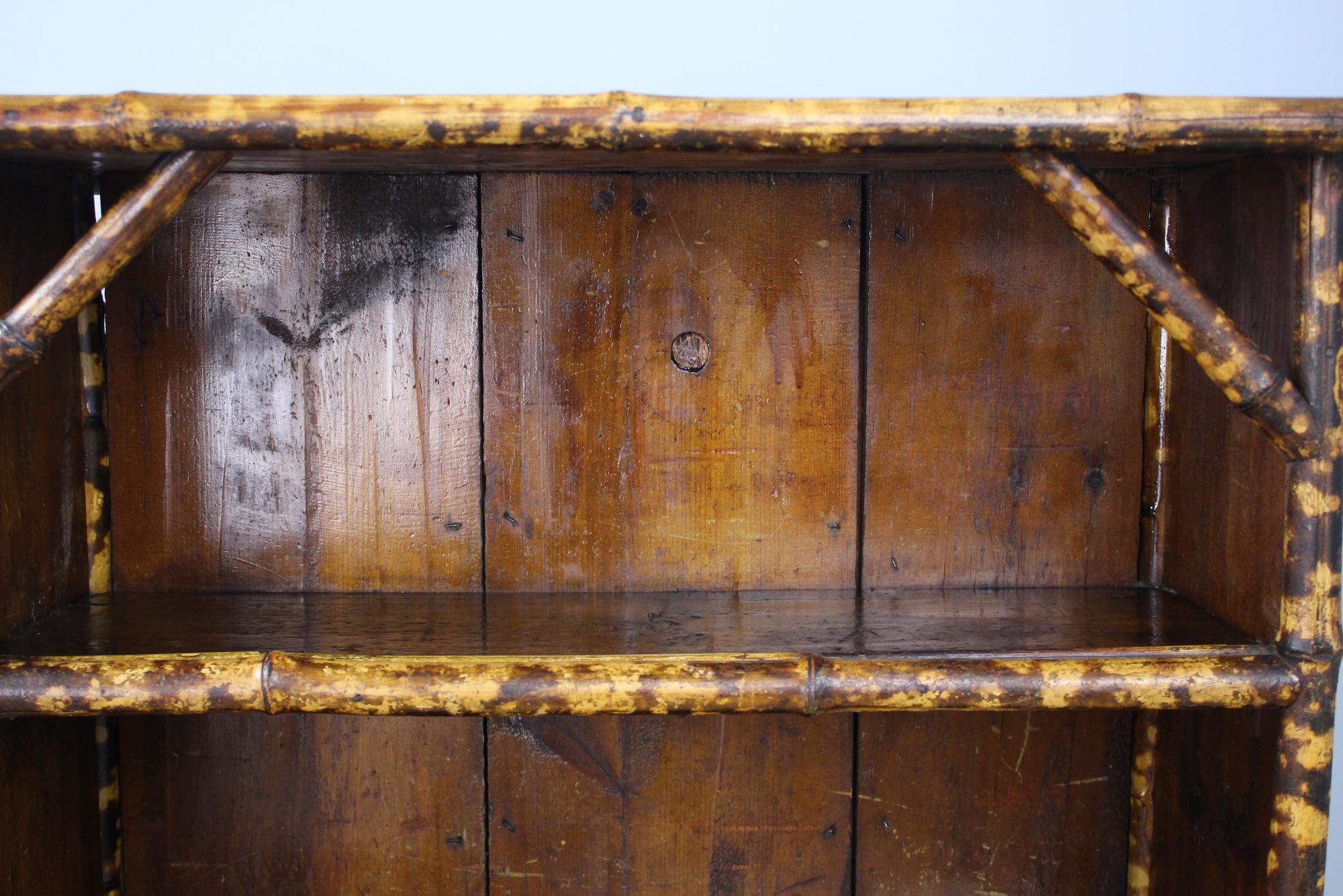 Antique English Bamboo Bookcase In Good Condition In Port Chester, NY