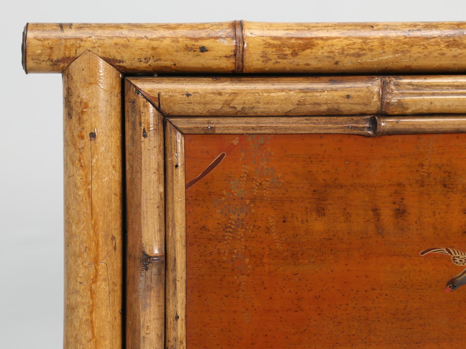 Antiker englischer Bambus-Schrank oder Bücherregal (Spätes 19. Jahrhundert)