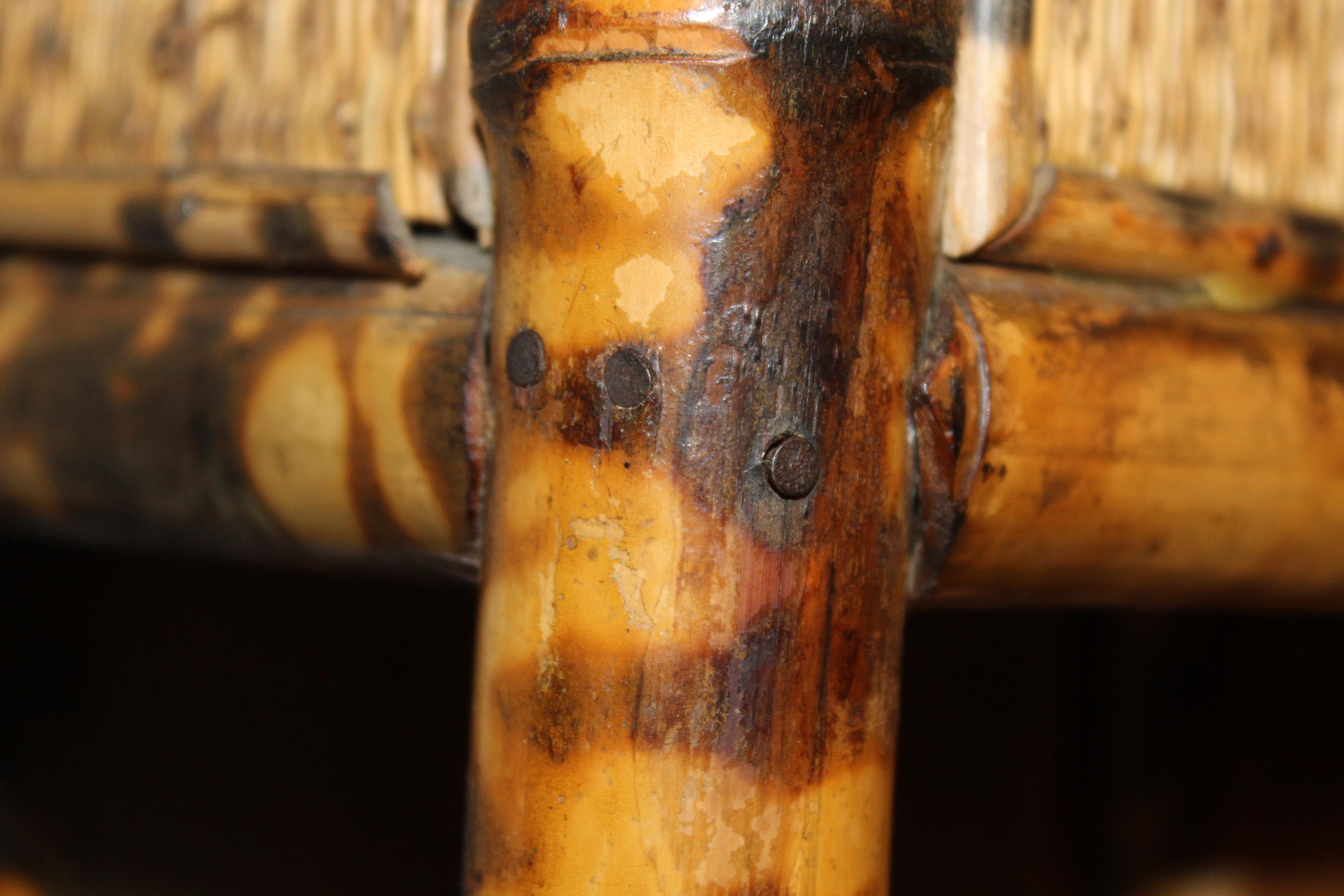 Stand de lavage anglais ancien en bambou et marbre en vente 12