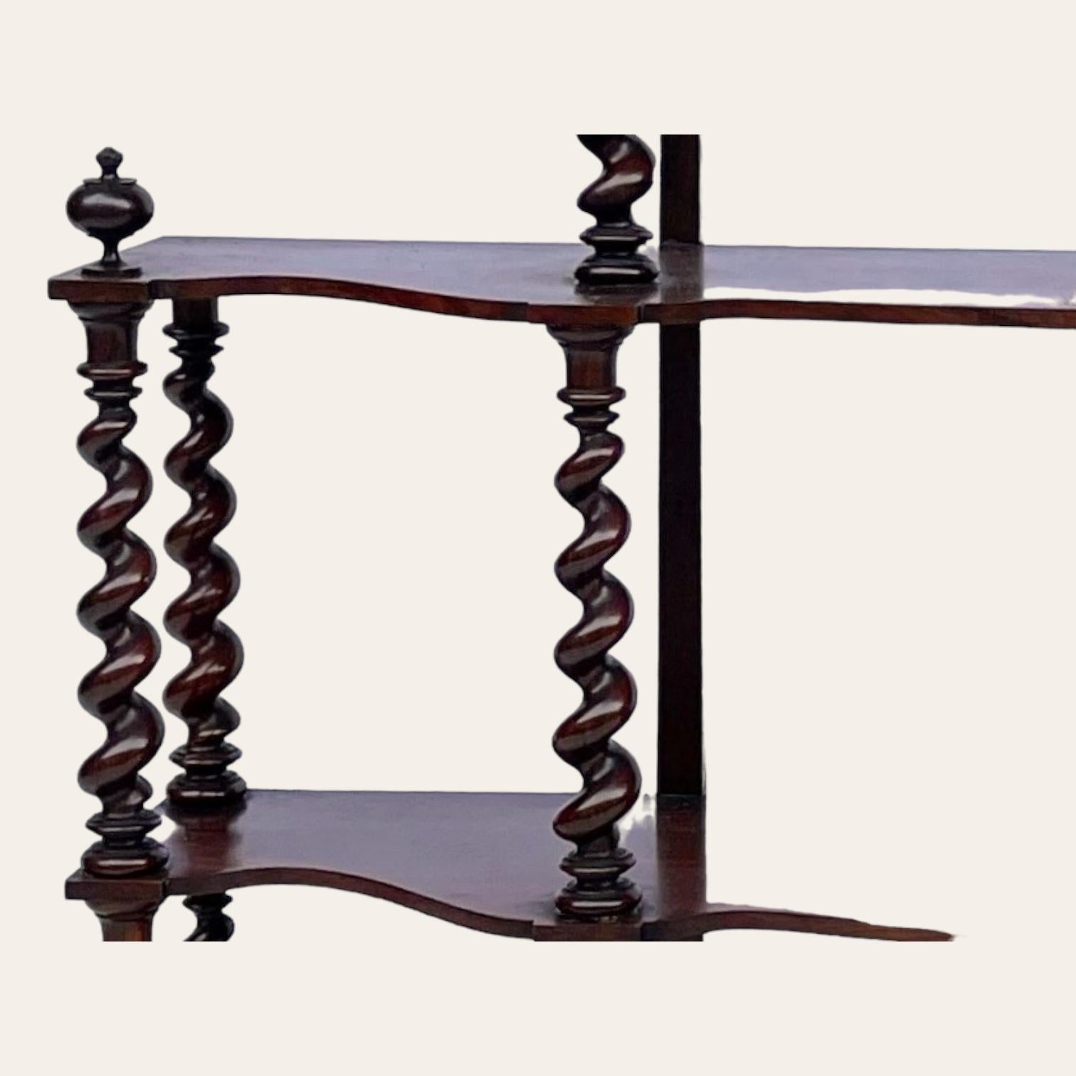 Antique English Barley Twist Carved Fruitwood Wall Shelf / Etagere  In Good Condition For Sale In Kennesaw, GA