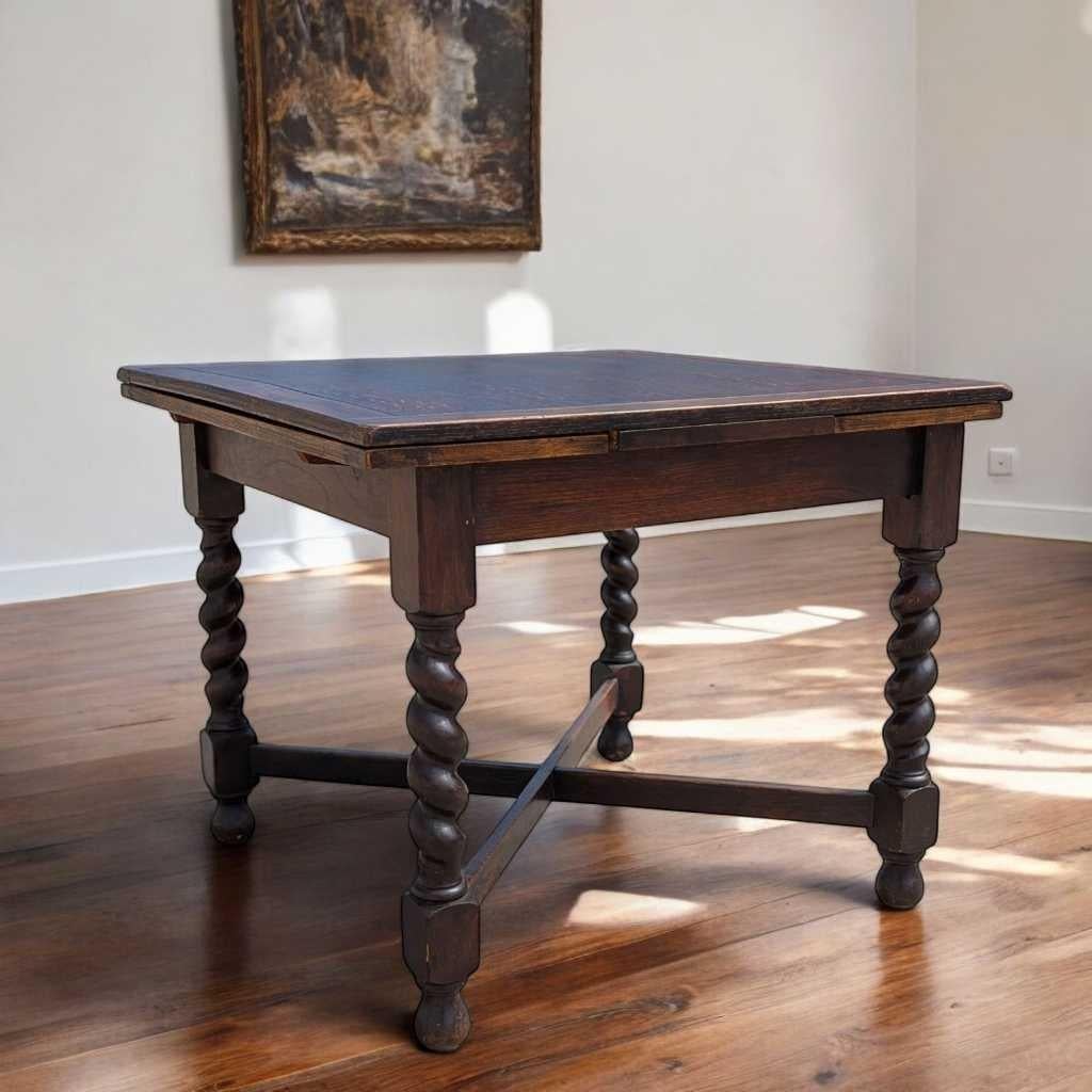 Turned Antique English Barley Twist Draw-Leaf Oak Table, Early 1900s For Sale