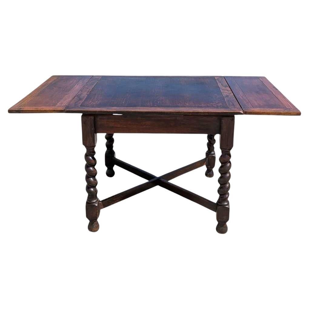 Antique English Barley Twist Draw-Leaf Oak Table, Early 1900s For Sale