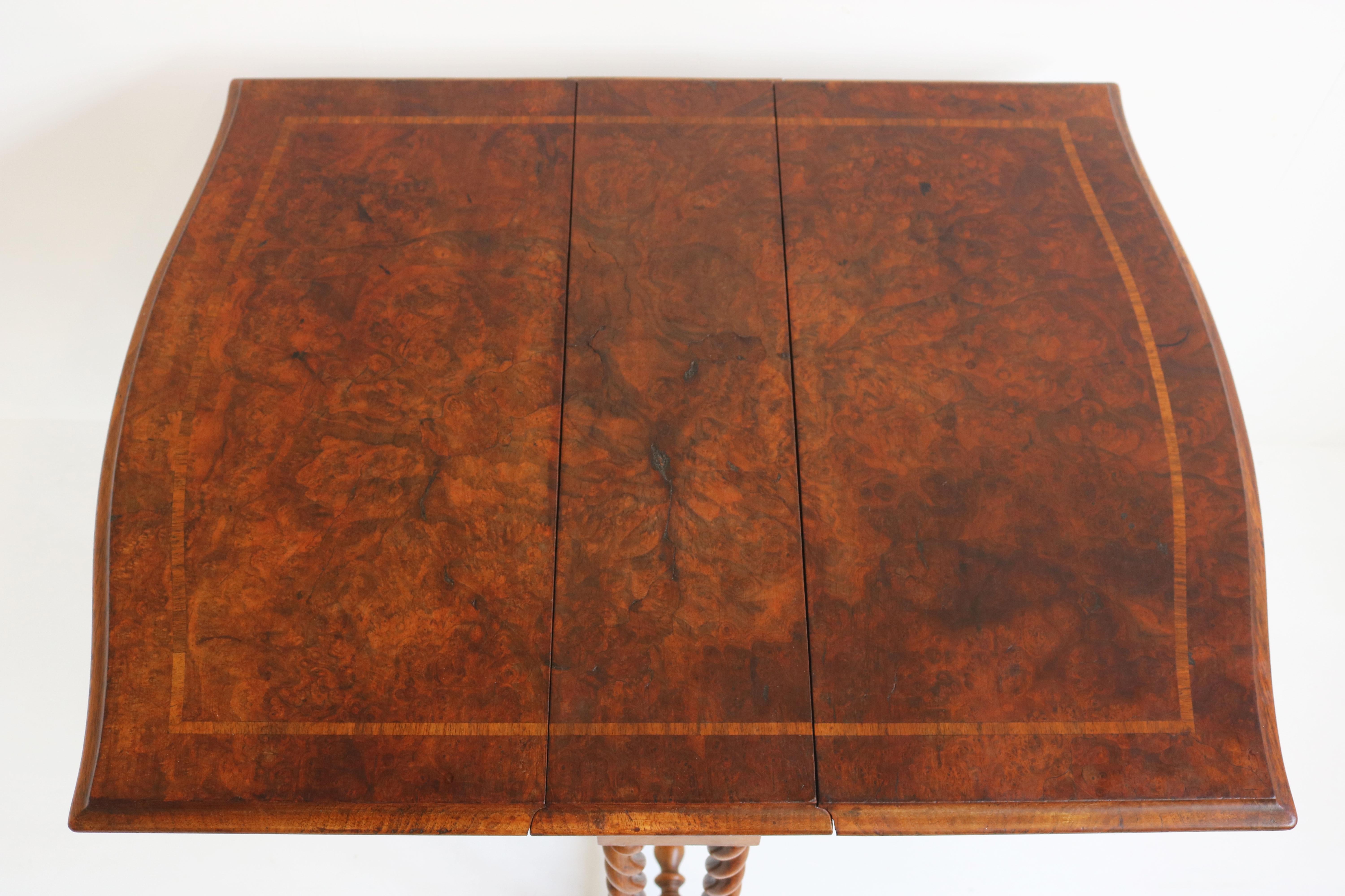 Antique English Barley Twist Foldable Table / Gate-Leg Table 19th Century Burl For Sale 3