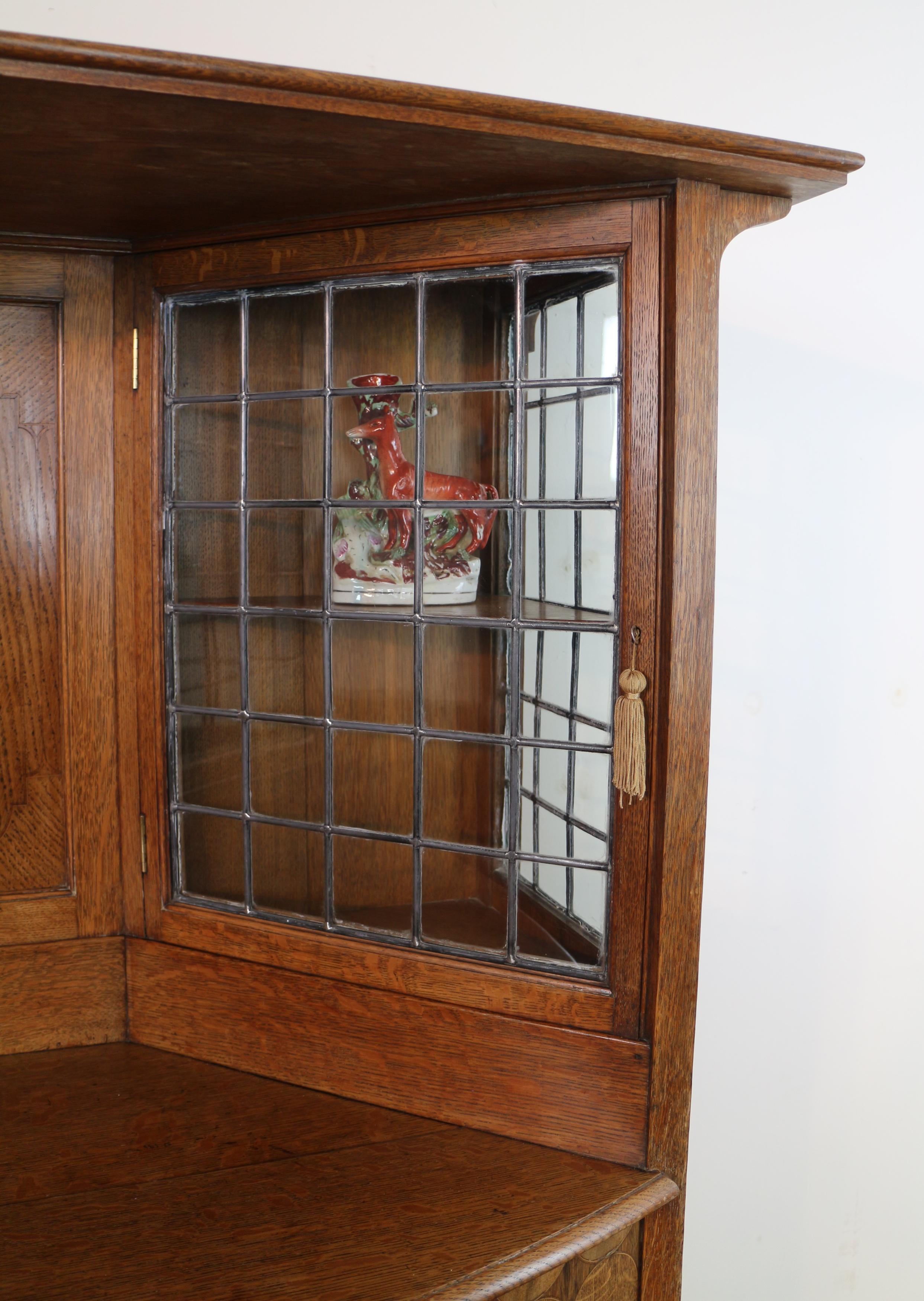Metal Antique English Bath Cabinet Makers Arts & Crafts Oak & Inlaid Sideboard Cabinet